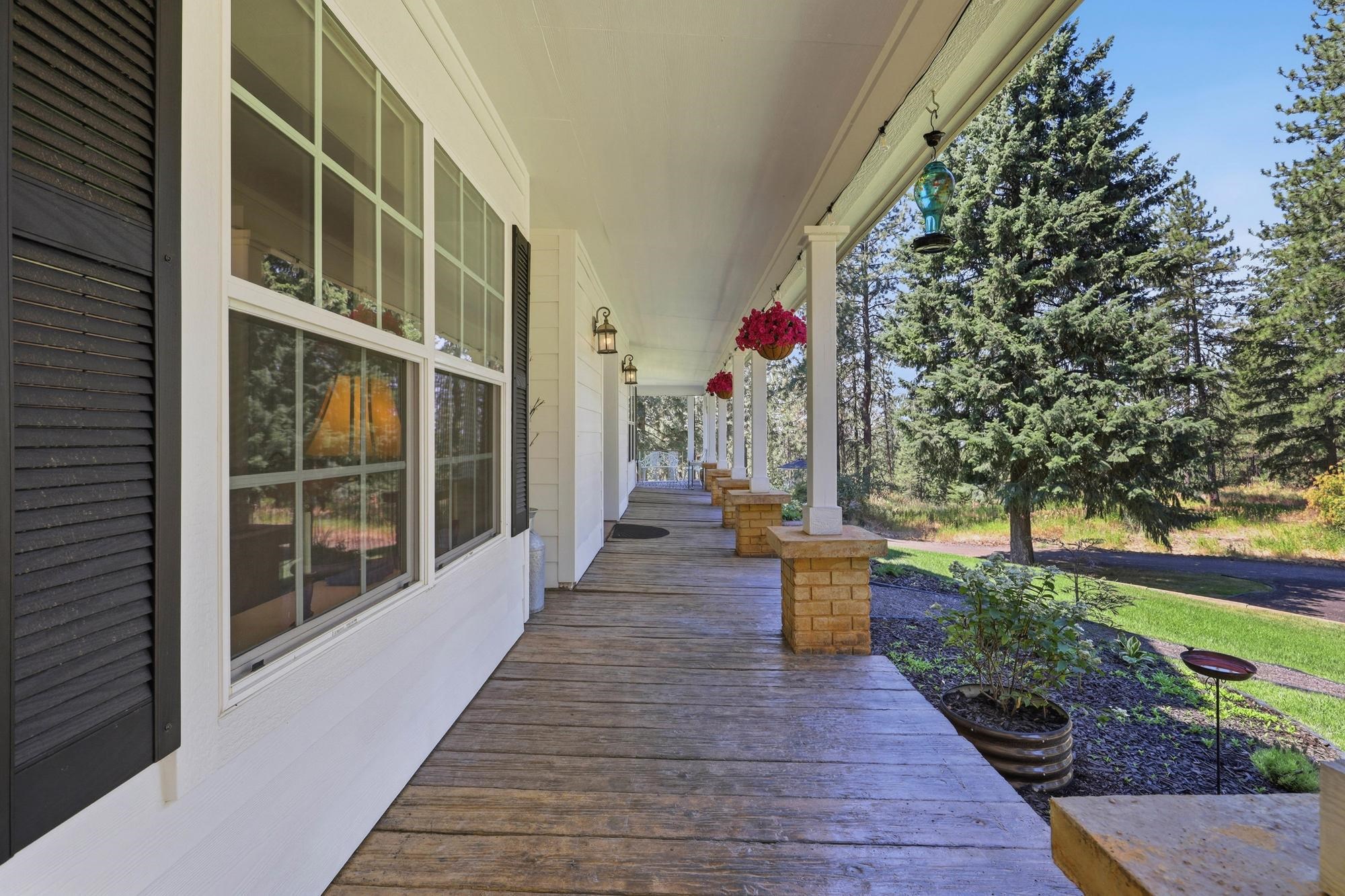12710 E Kronquist Rd - Photo 38