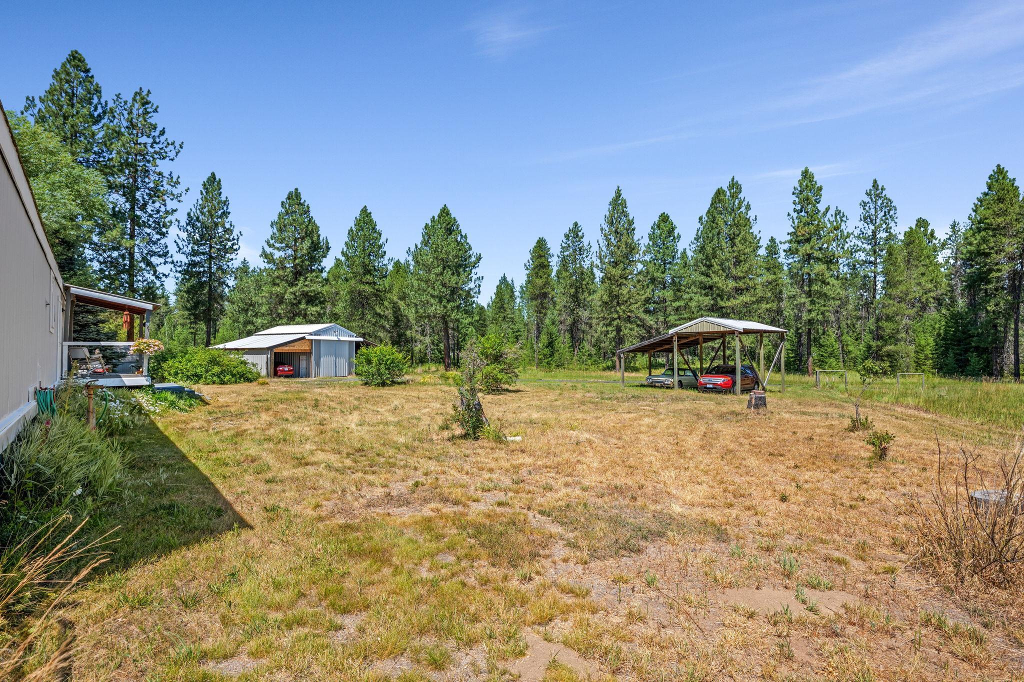 40507 N Division Rd - Photo 29