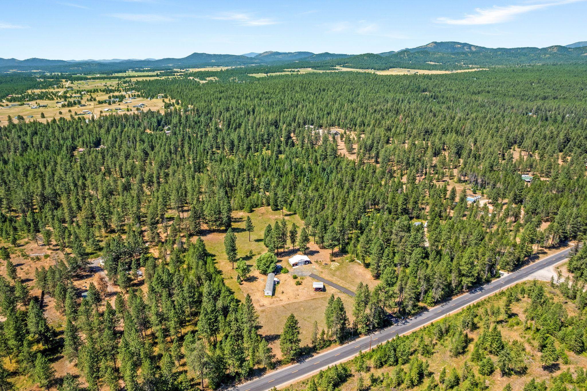 40507 N Division Rd - Photo 33