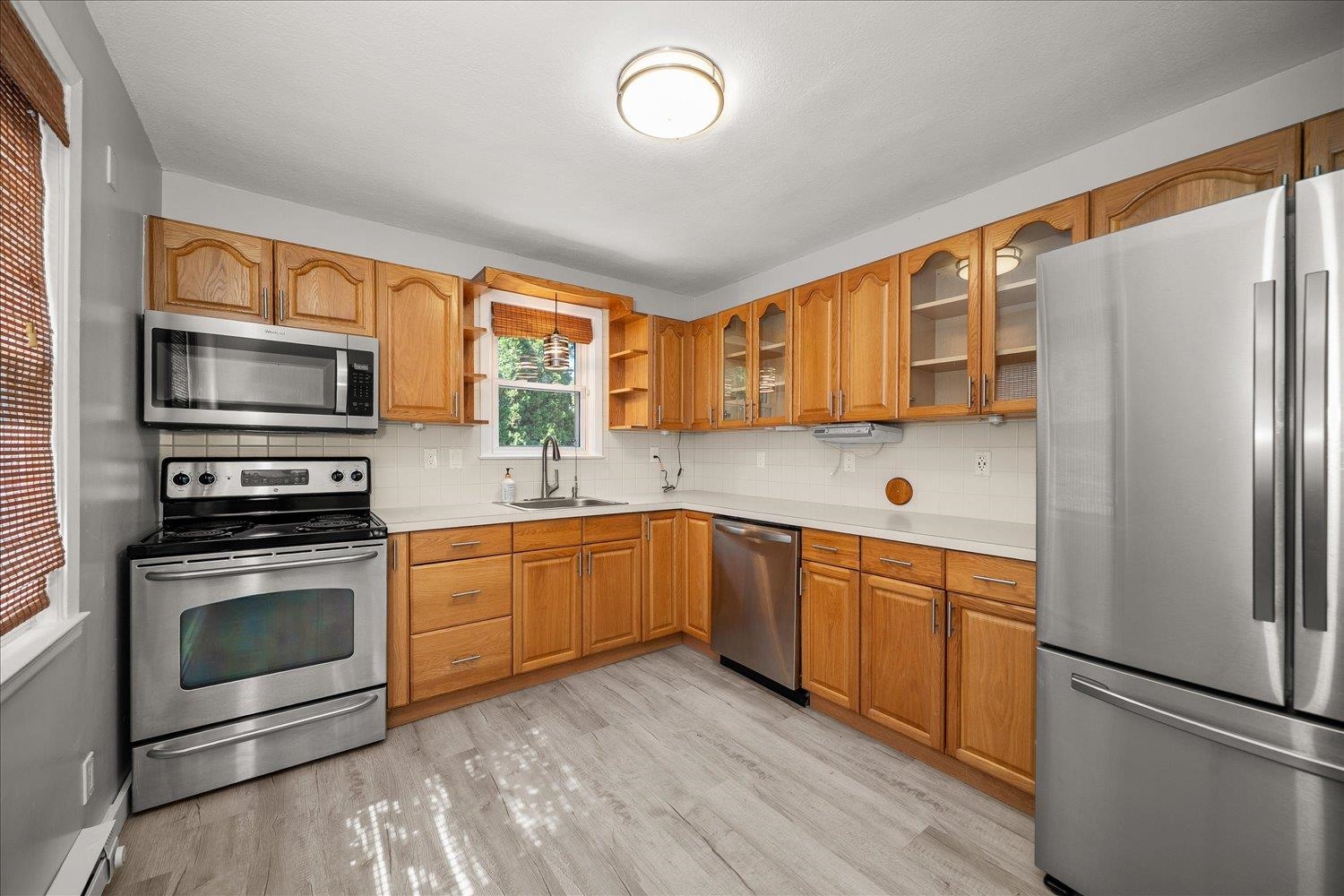 1210 S F St - Photo 9