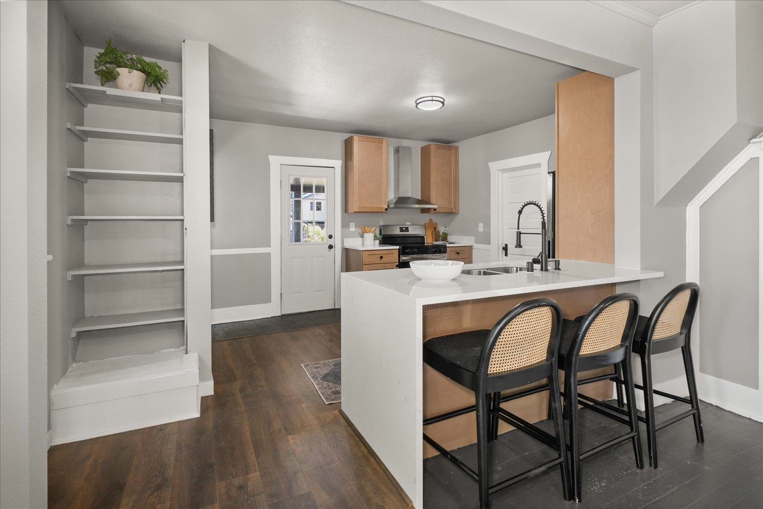 2224 E Empire Ave - Photo 11