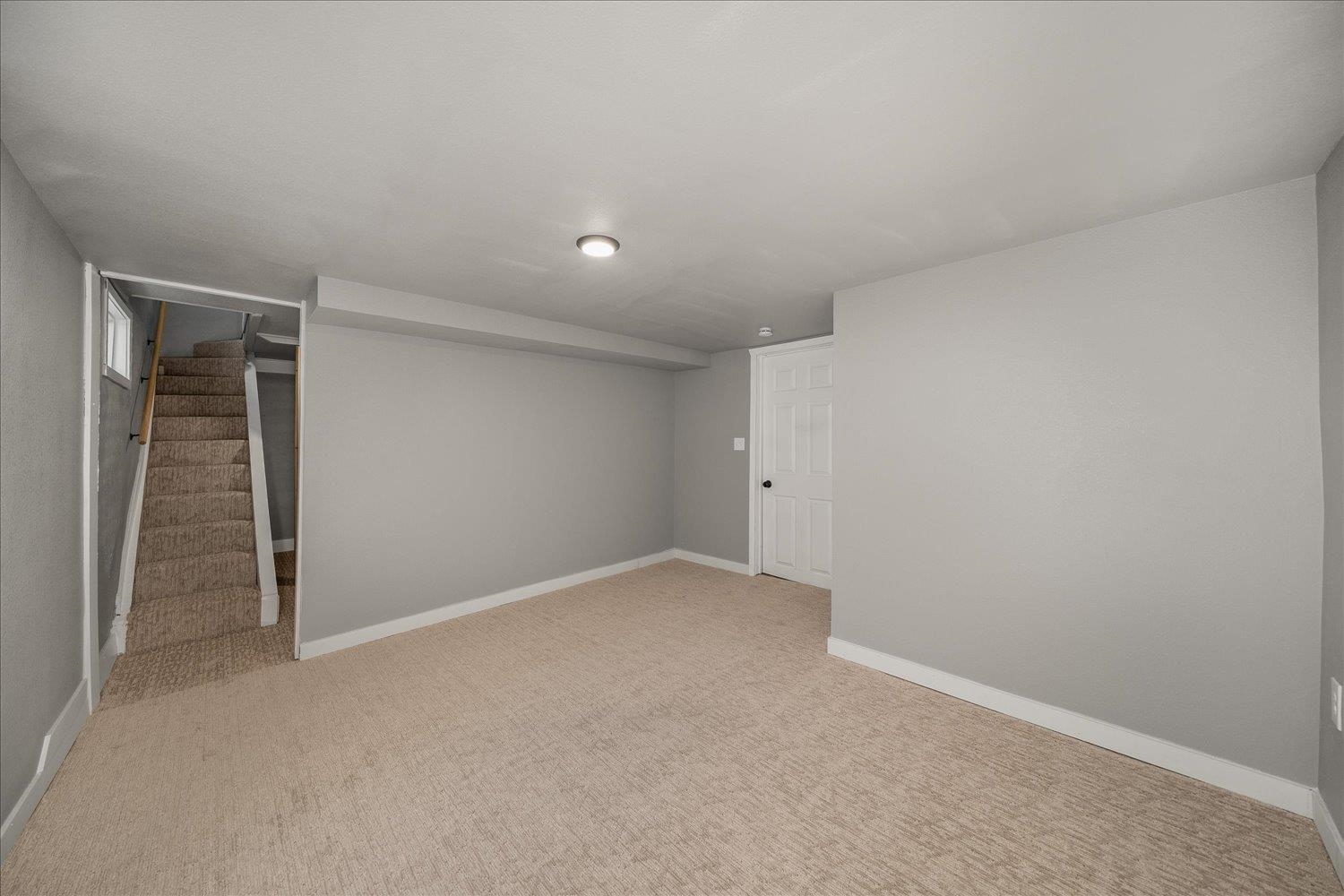 2224 E Empire Ave - Photo 24