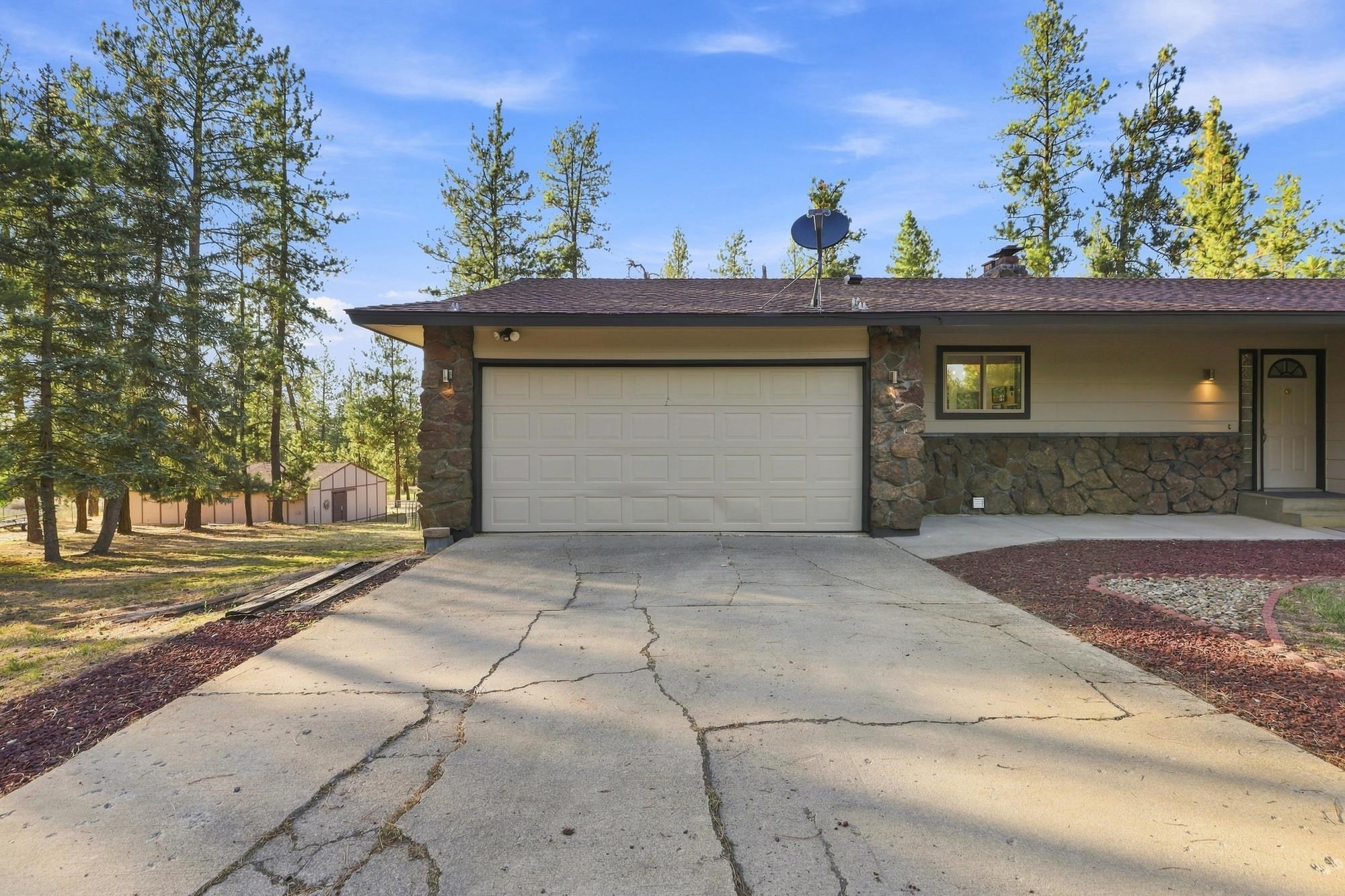 21808 W Bannock Ave - Photo 47