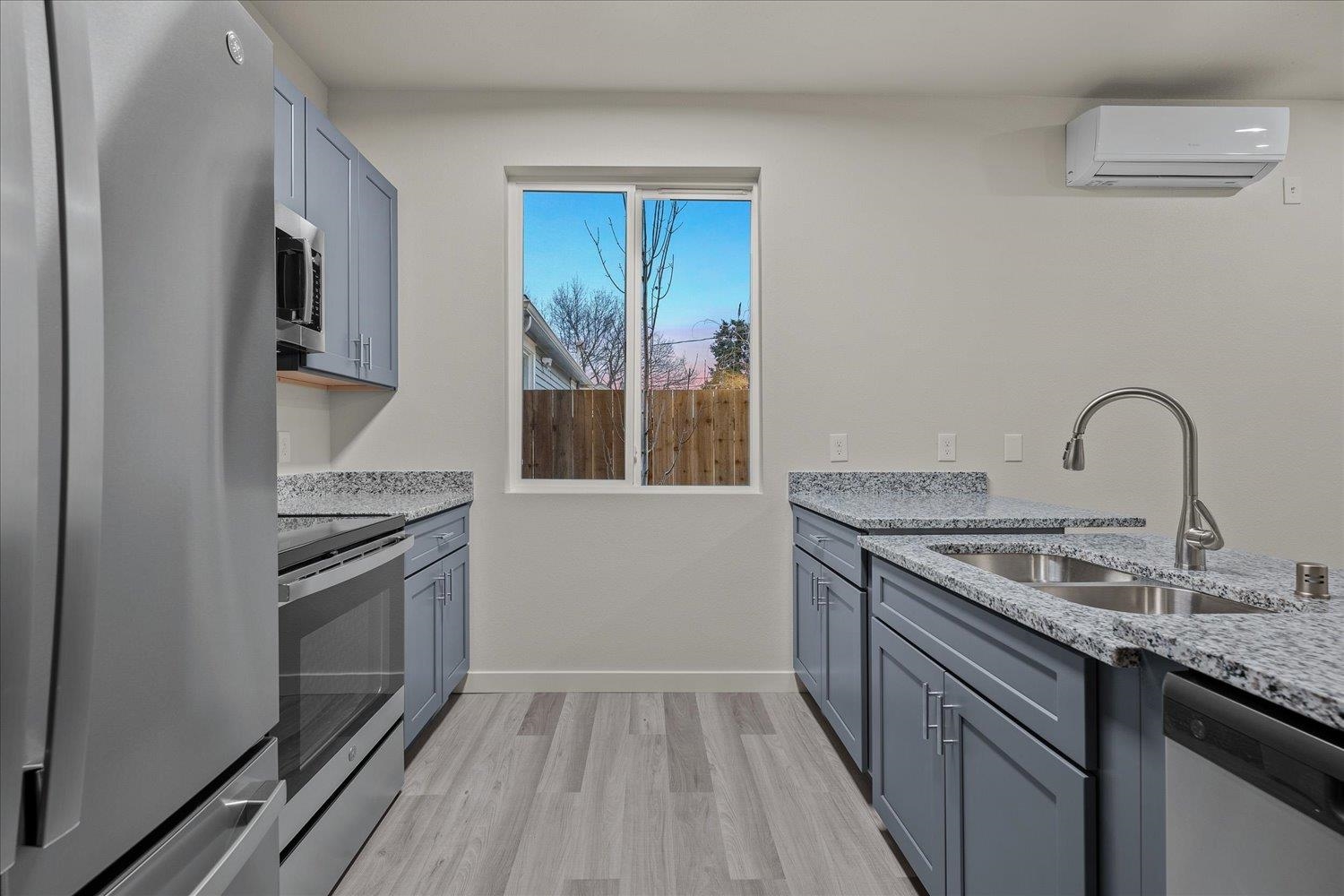 1429 E 1ST Ave - Photo 7