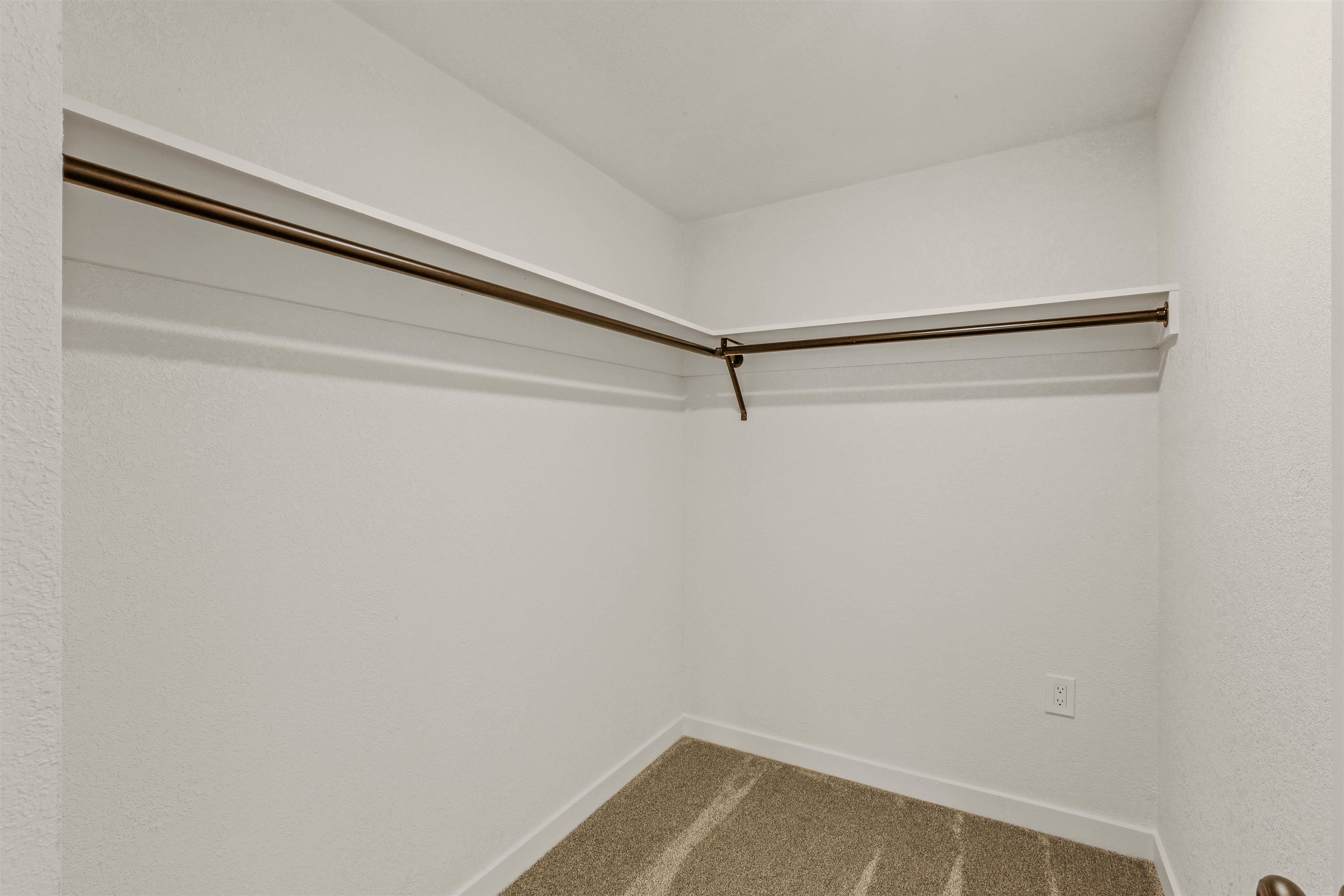2618 W Providence Ave - Photo 17