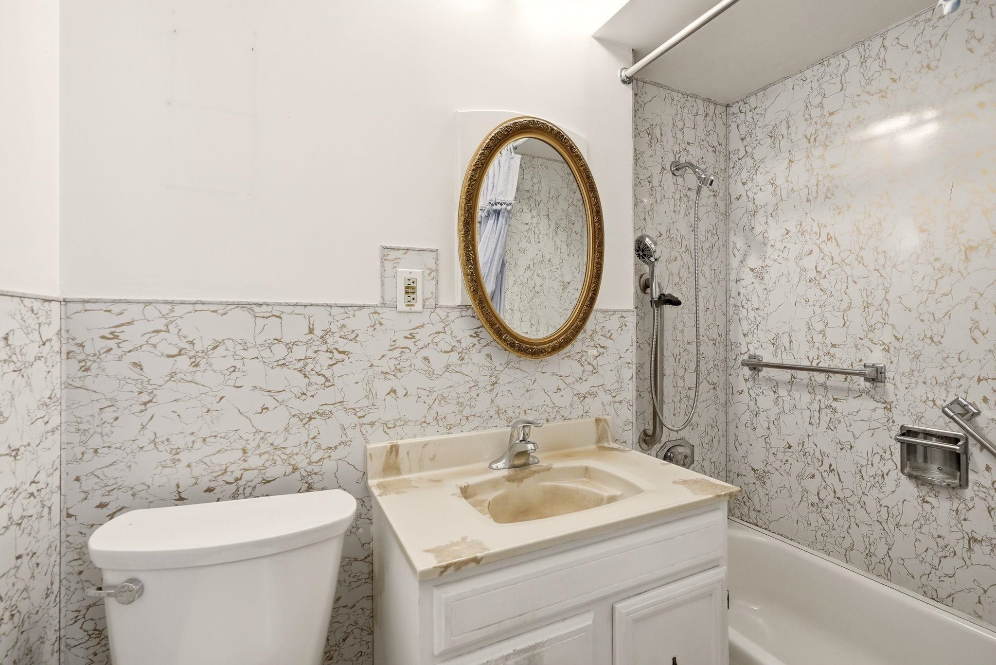 421 E Courtland Ave - Photo 13