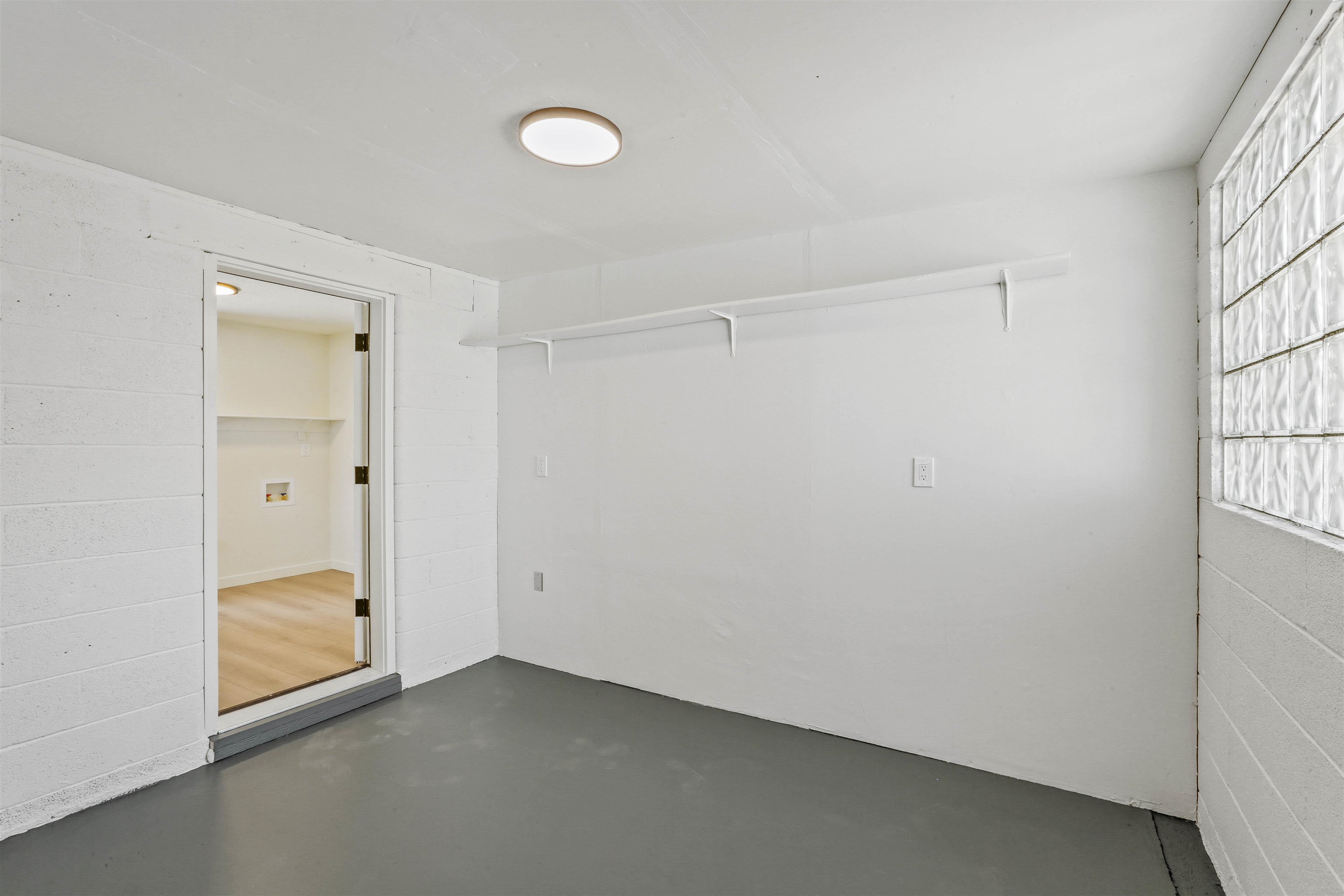 2618 W Providence Ave - Photo 25