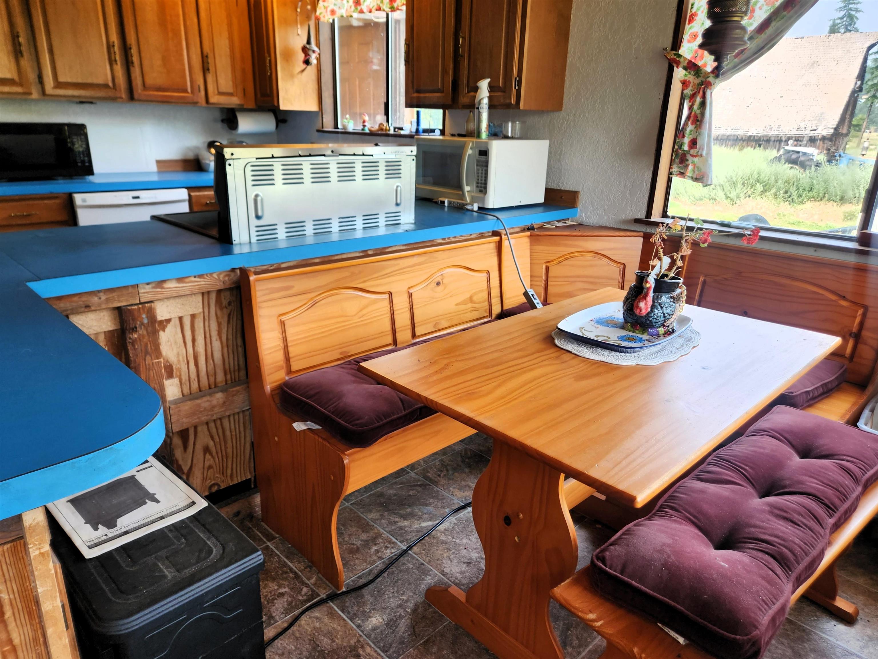 942 Basin Rd - Photo 14
