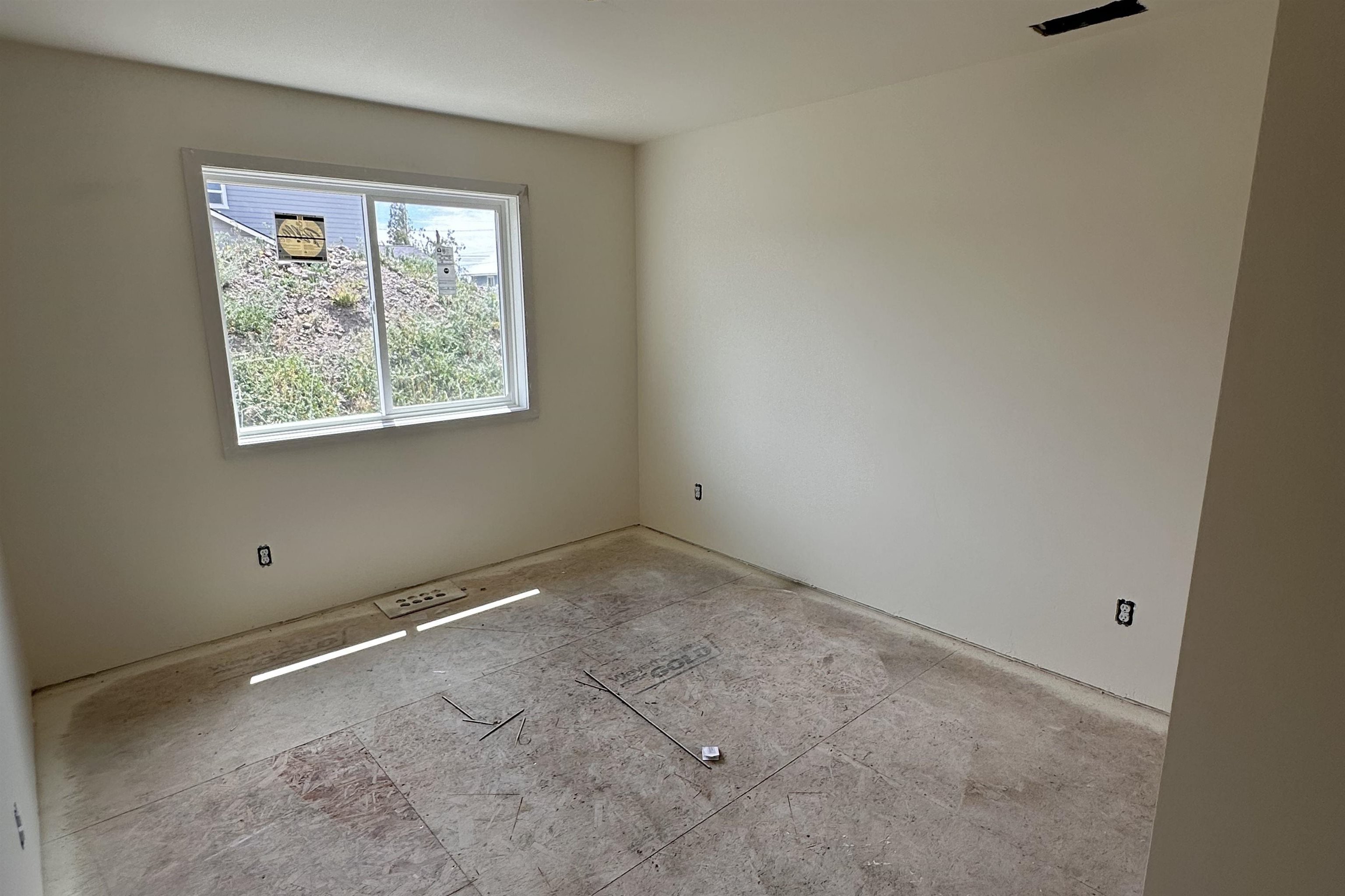 1617 N Garvin Ct - Photo 9