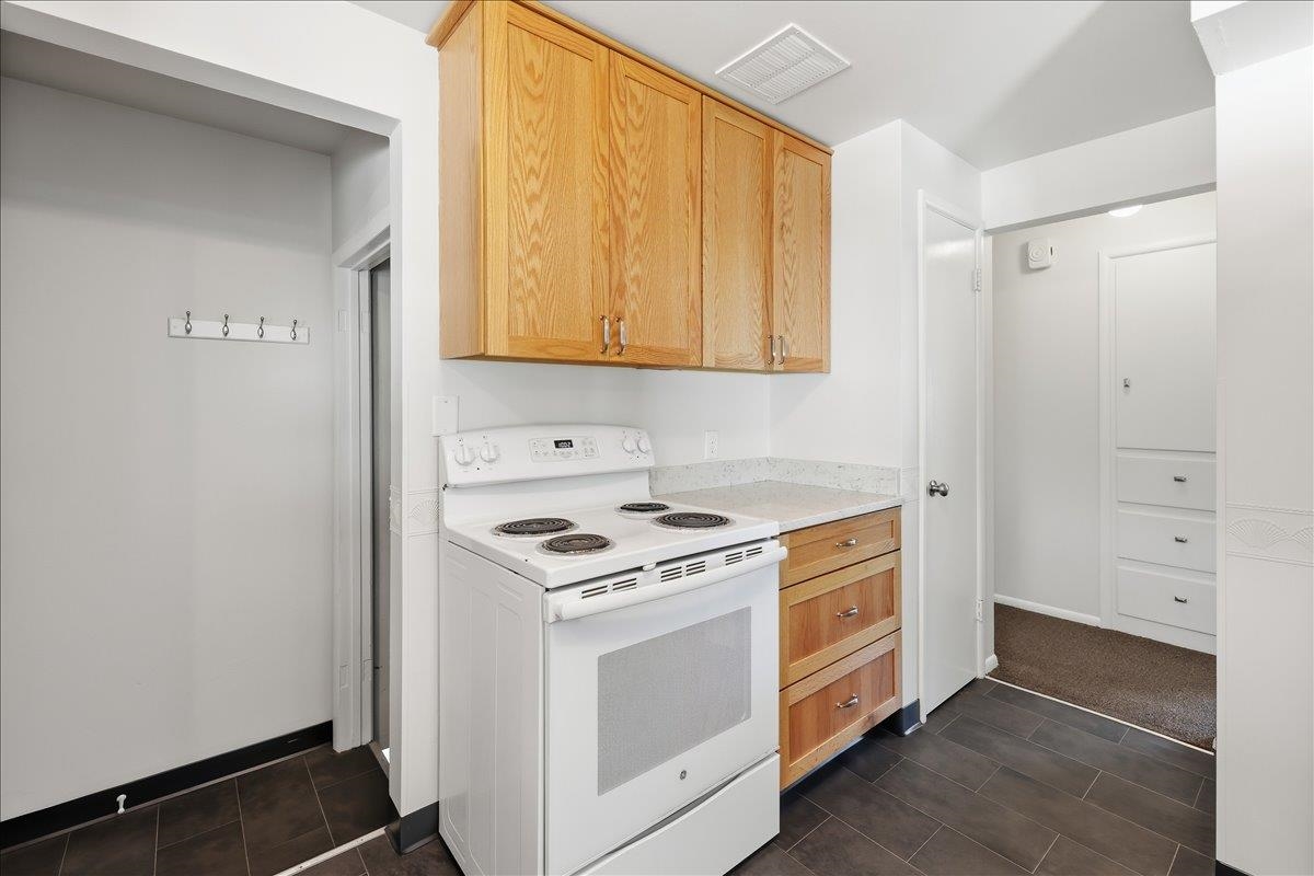 13121 E SALTESE Rd - Photo 15