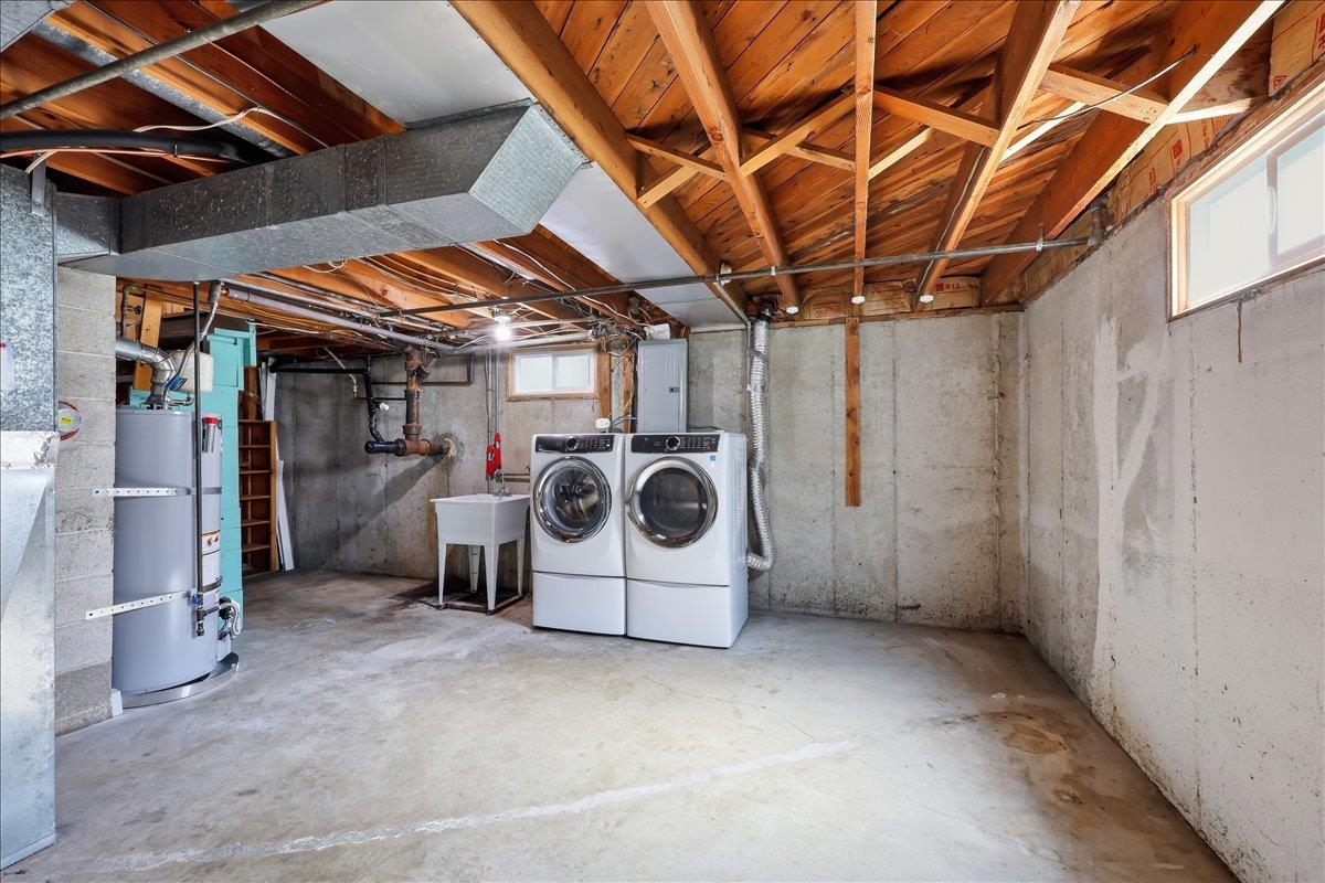 13121 E SALTESE Rd - Photo 27