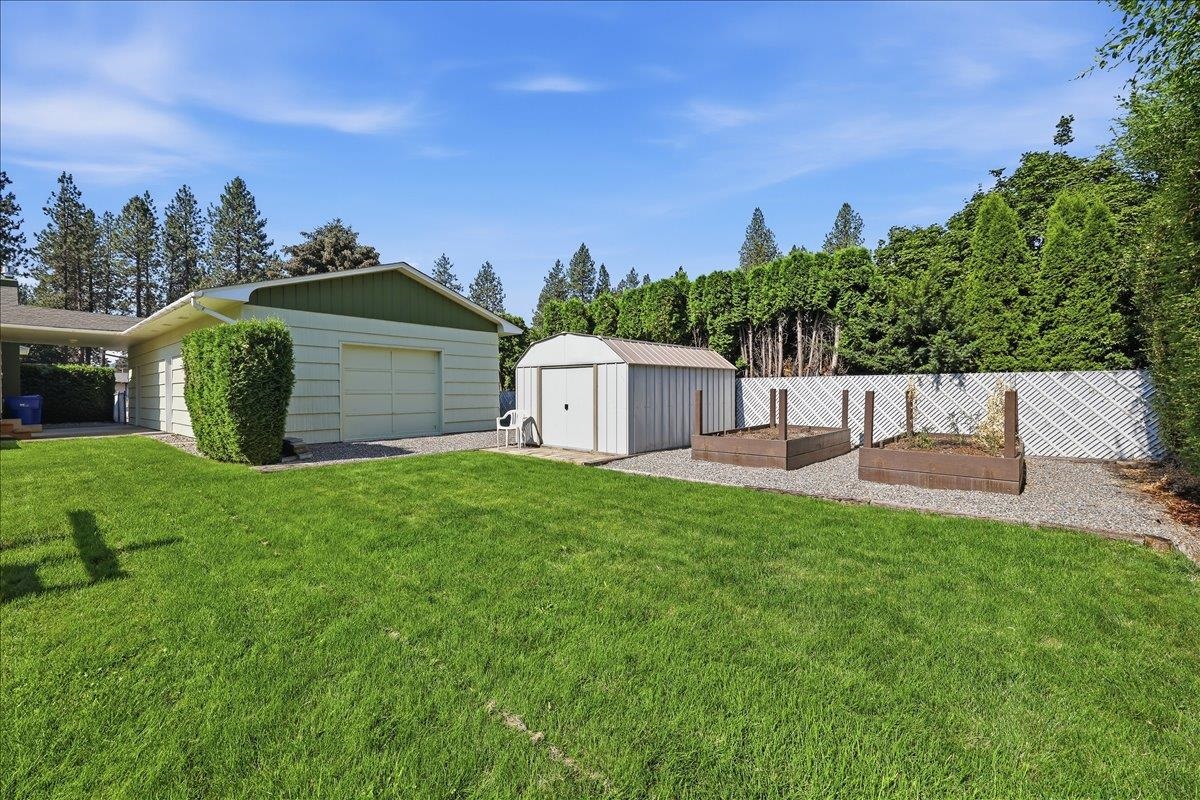 13121 E SALTESE Rd - Photo 38