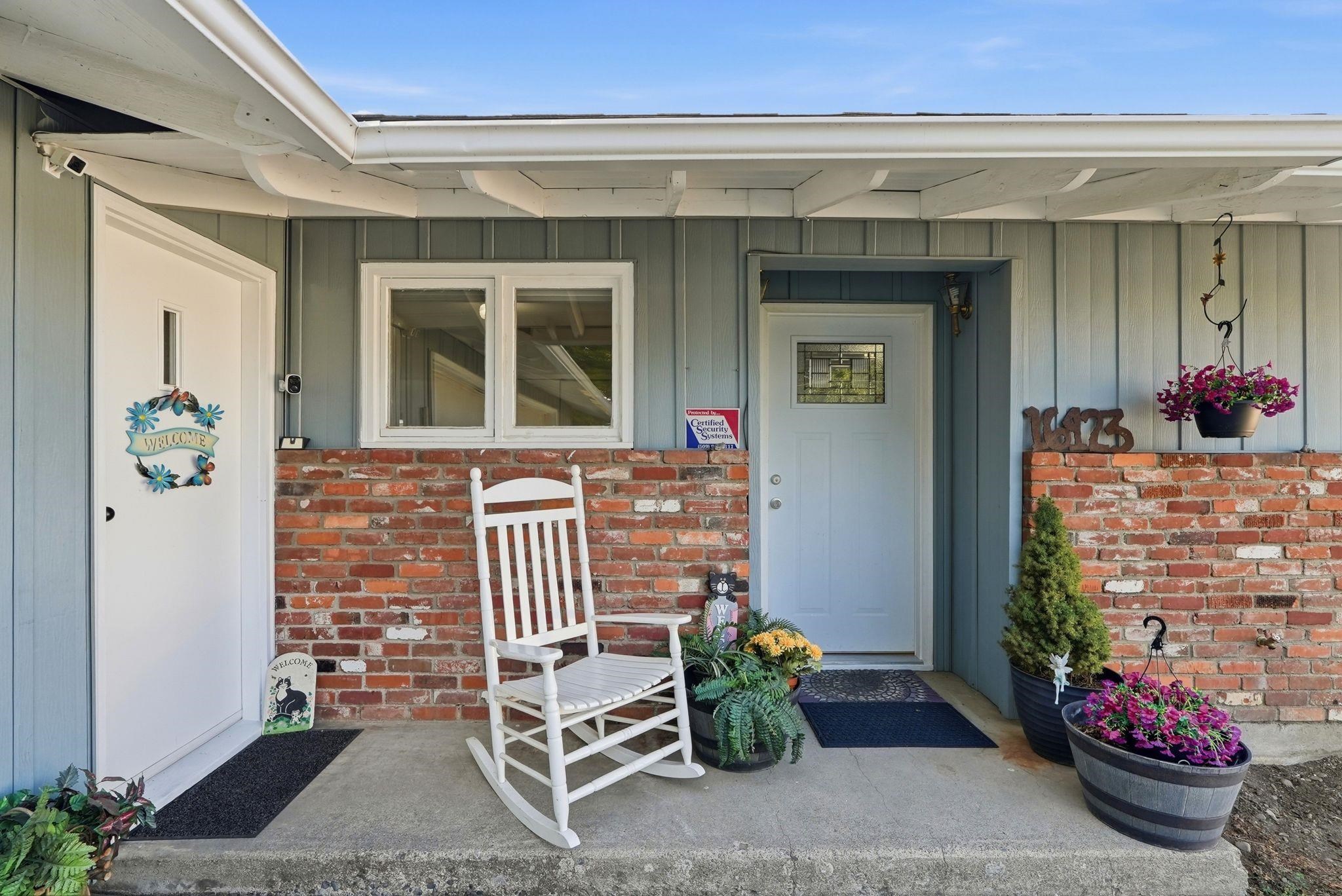 16423 E Valleyway Ave - Photo 3