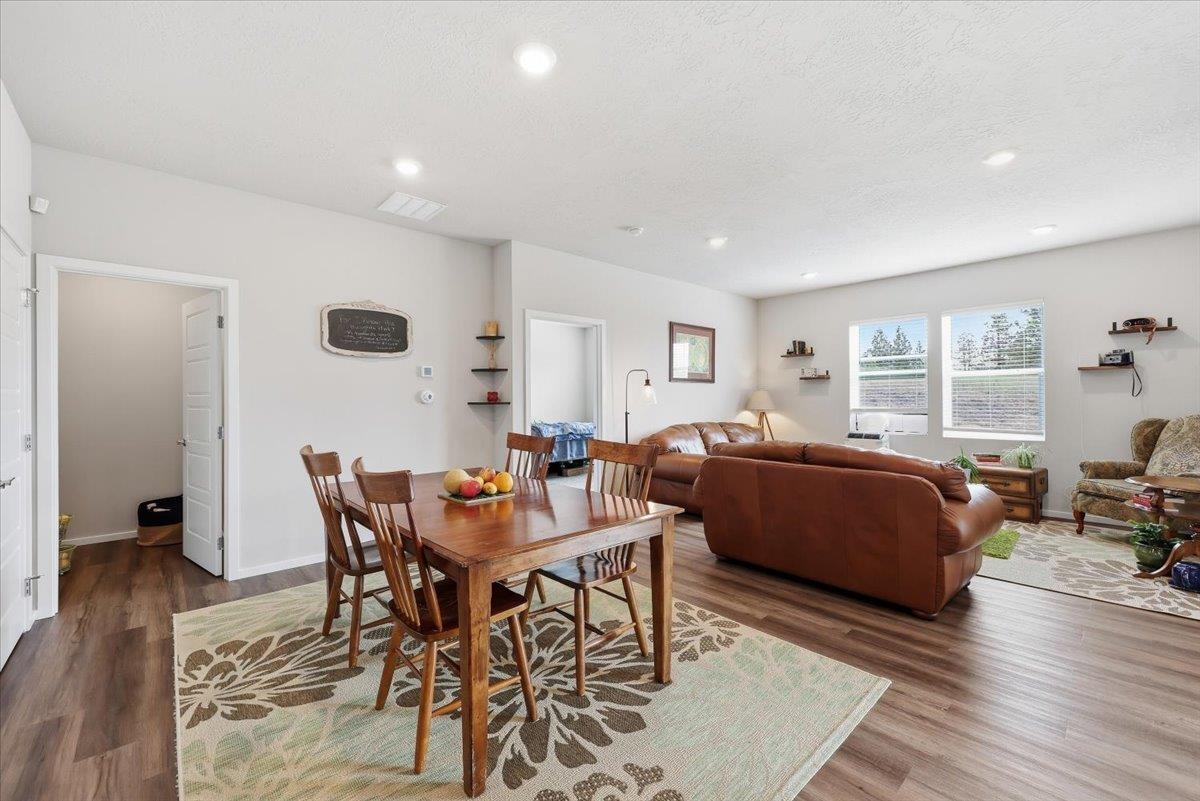8115 S Avery Rd - Photo 5