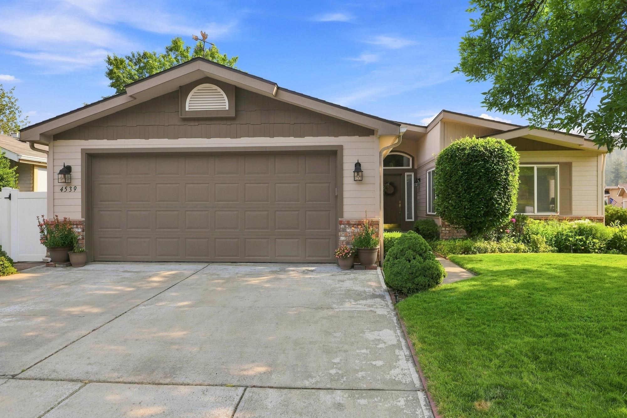4539 S SUNNY CREEK Cir - Photo 1