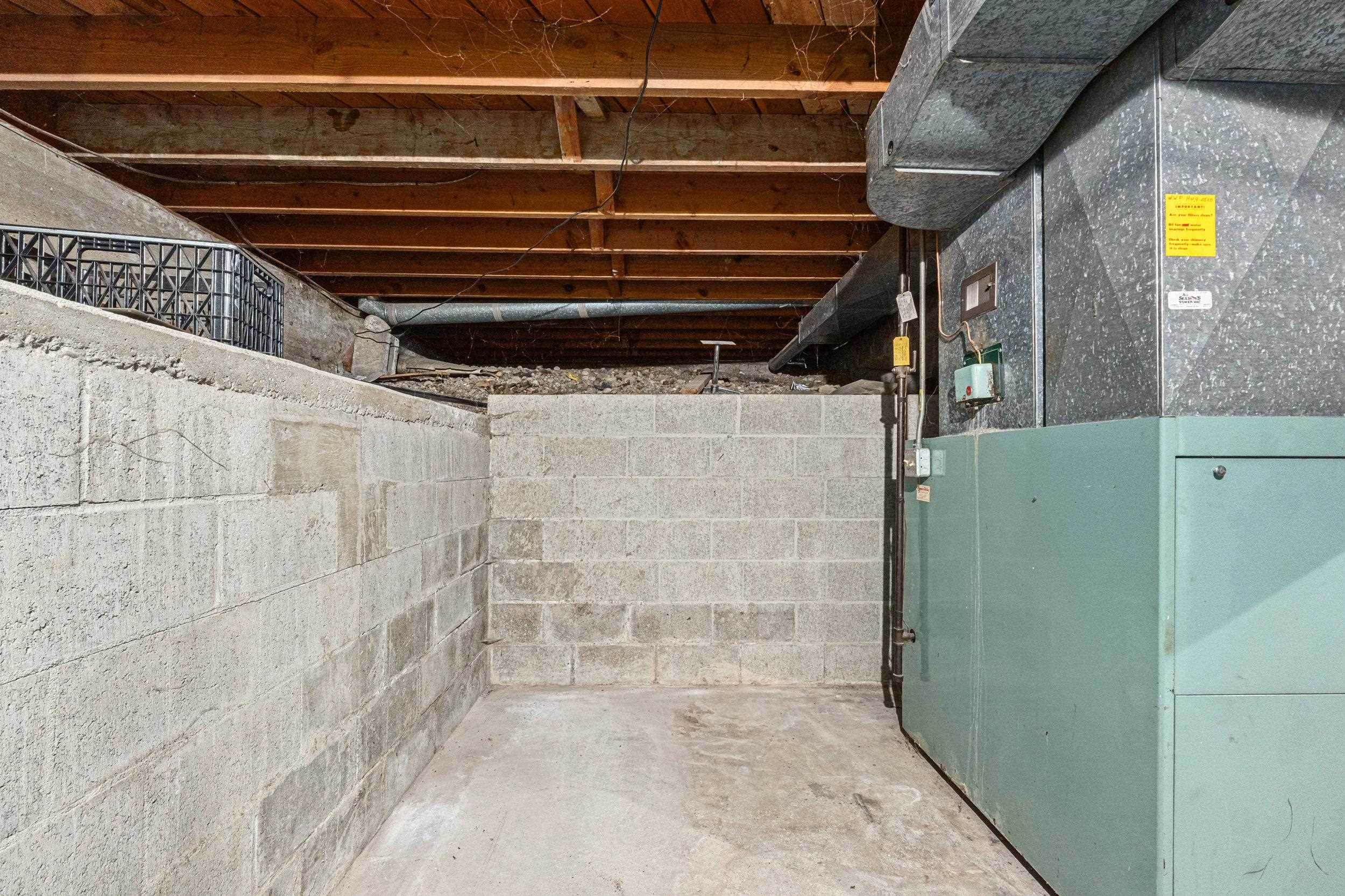 2423 E Empire Ave - Photo 22