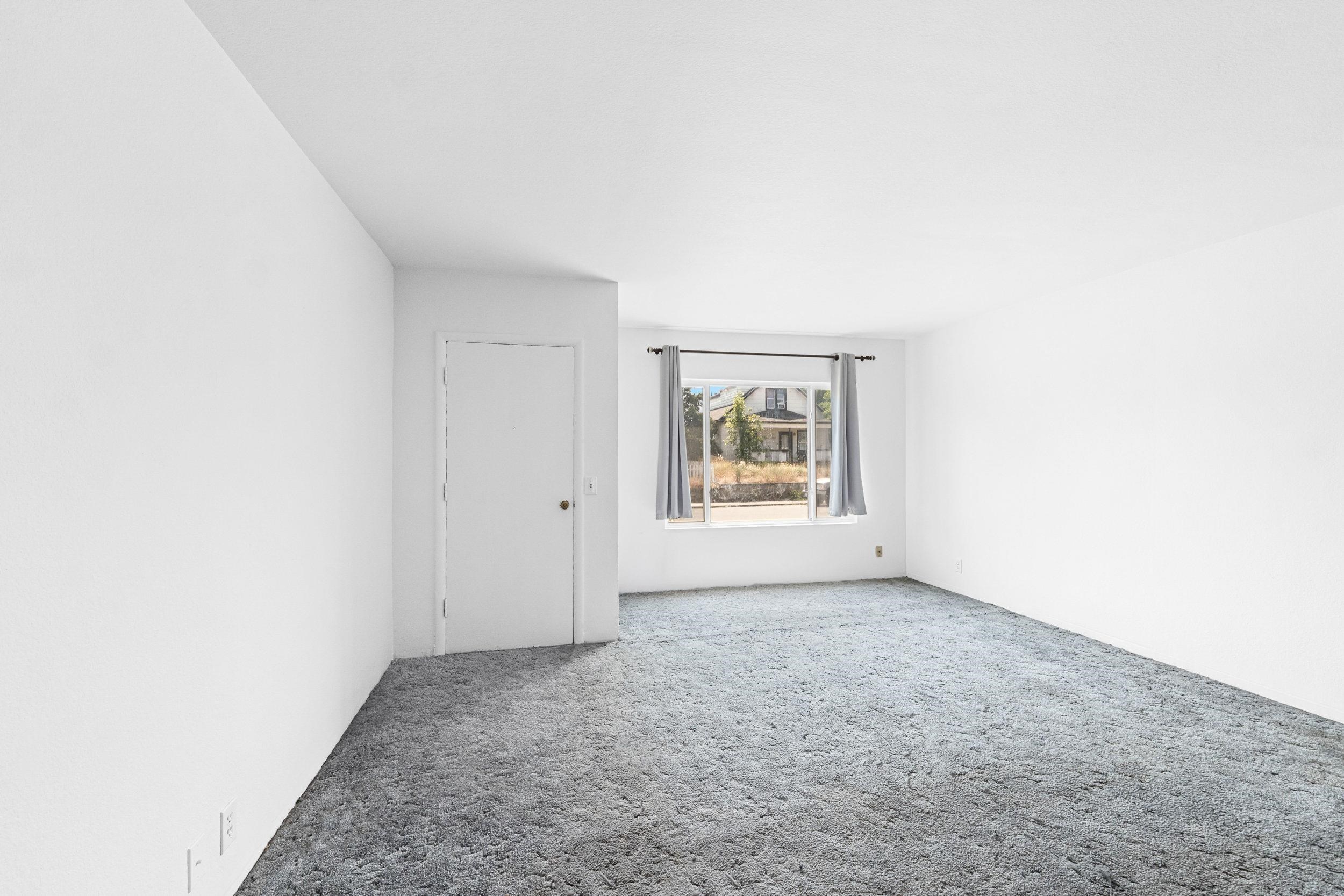 2423 E Empire Ave - Photo 29