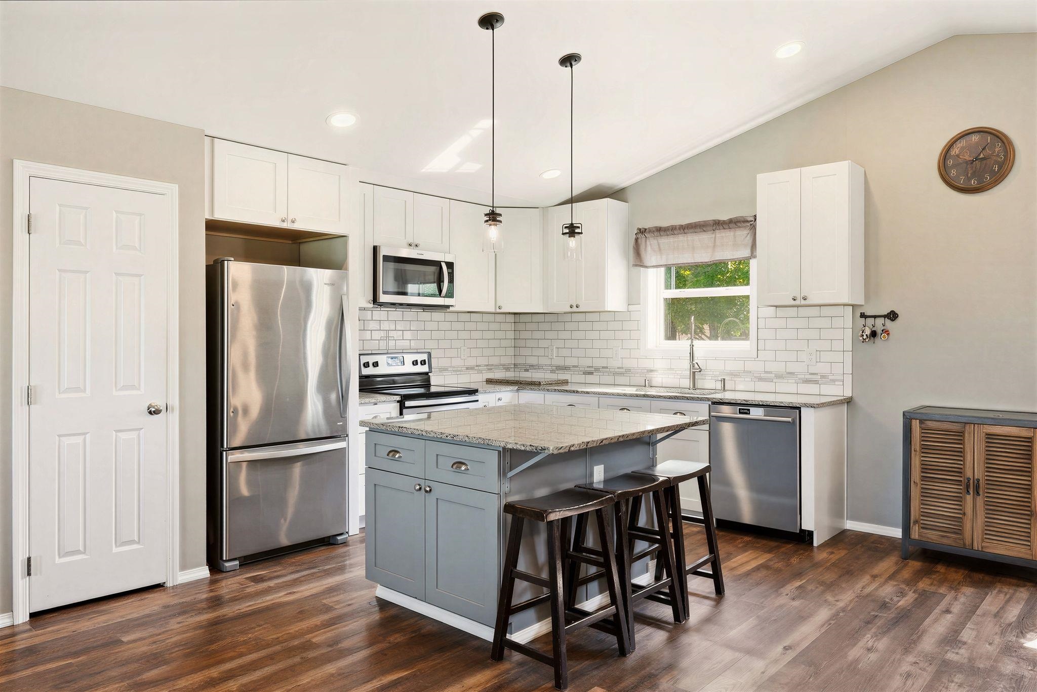 18511 N Sportsmans Paradise Ln - Photo 8