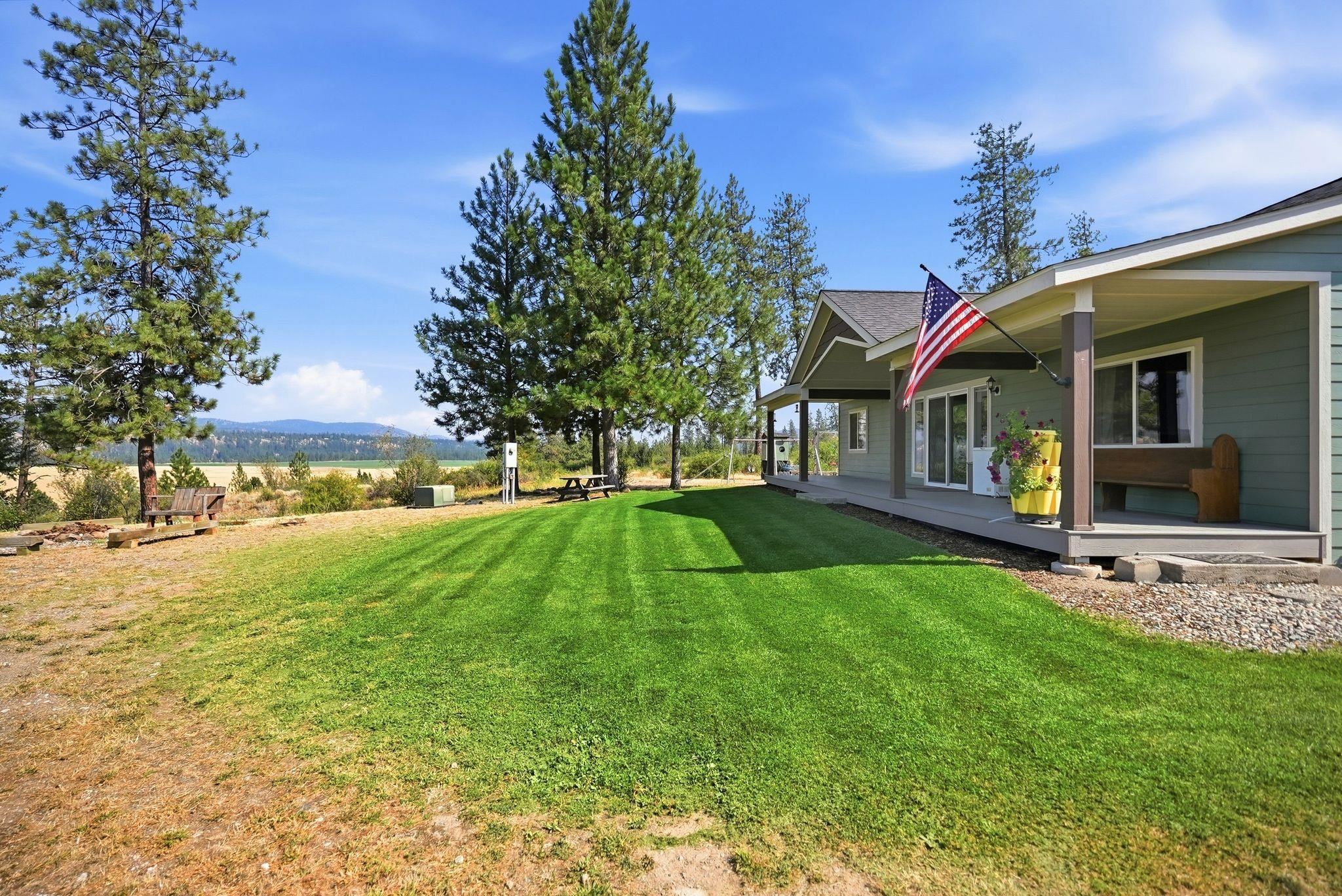 18511 N Sportsmans Paradise Ln - Photo 22