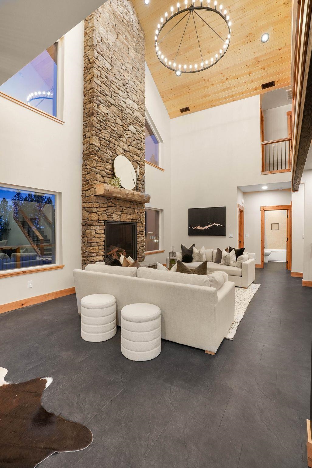 13827 E 46th Ave - Photo 6