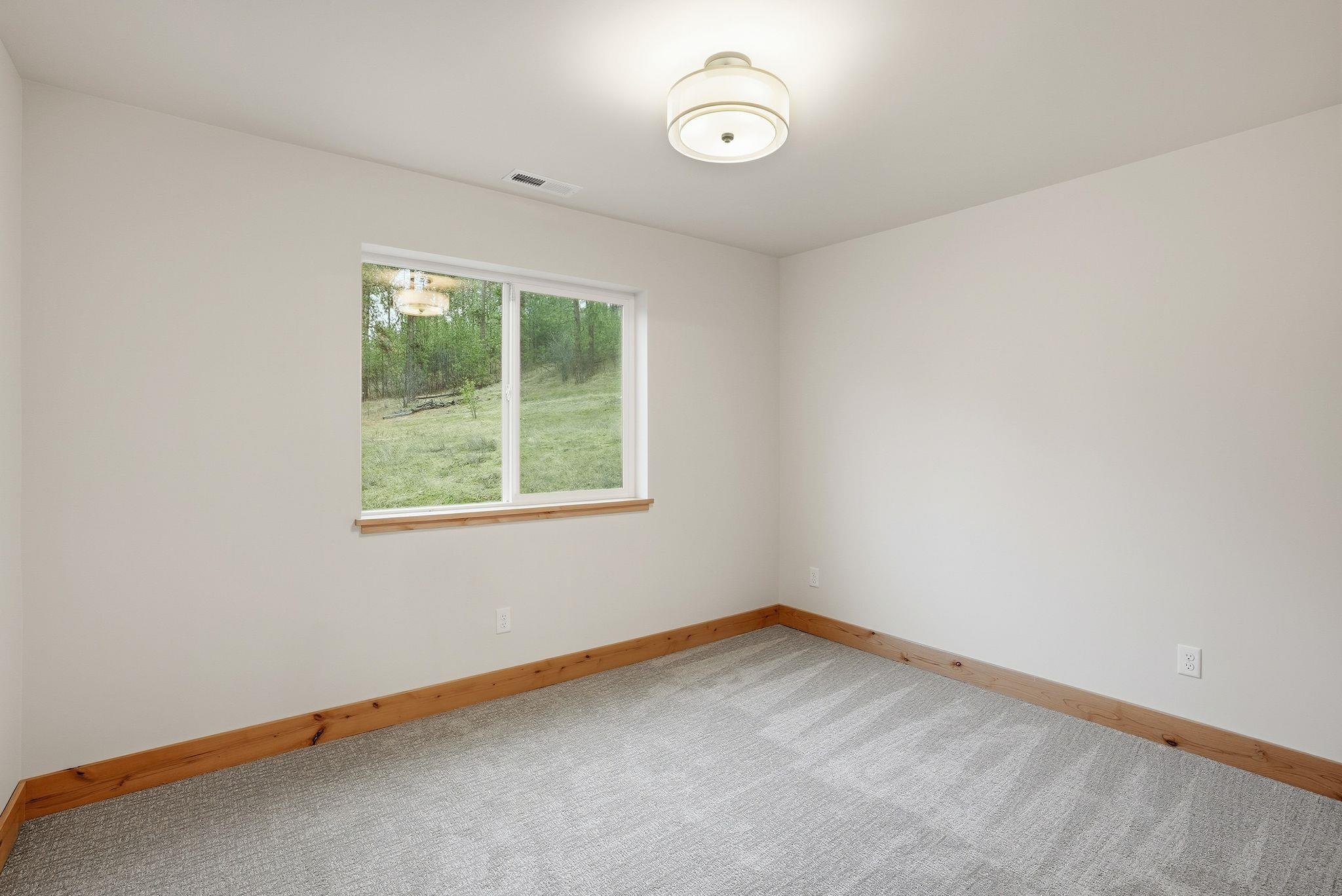 13827 E 46th Ave - Photo 25