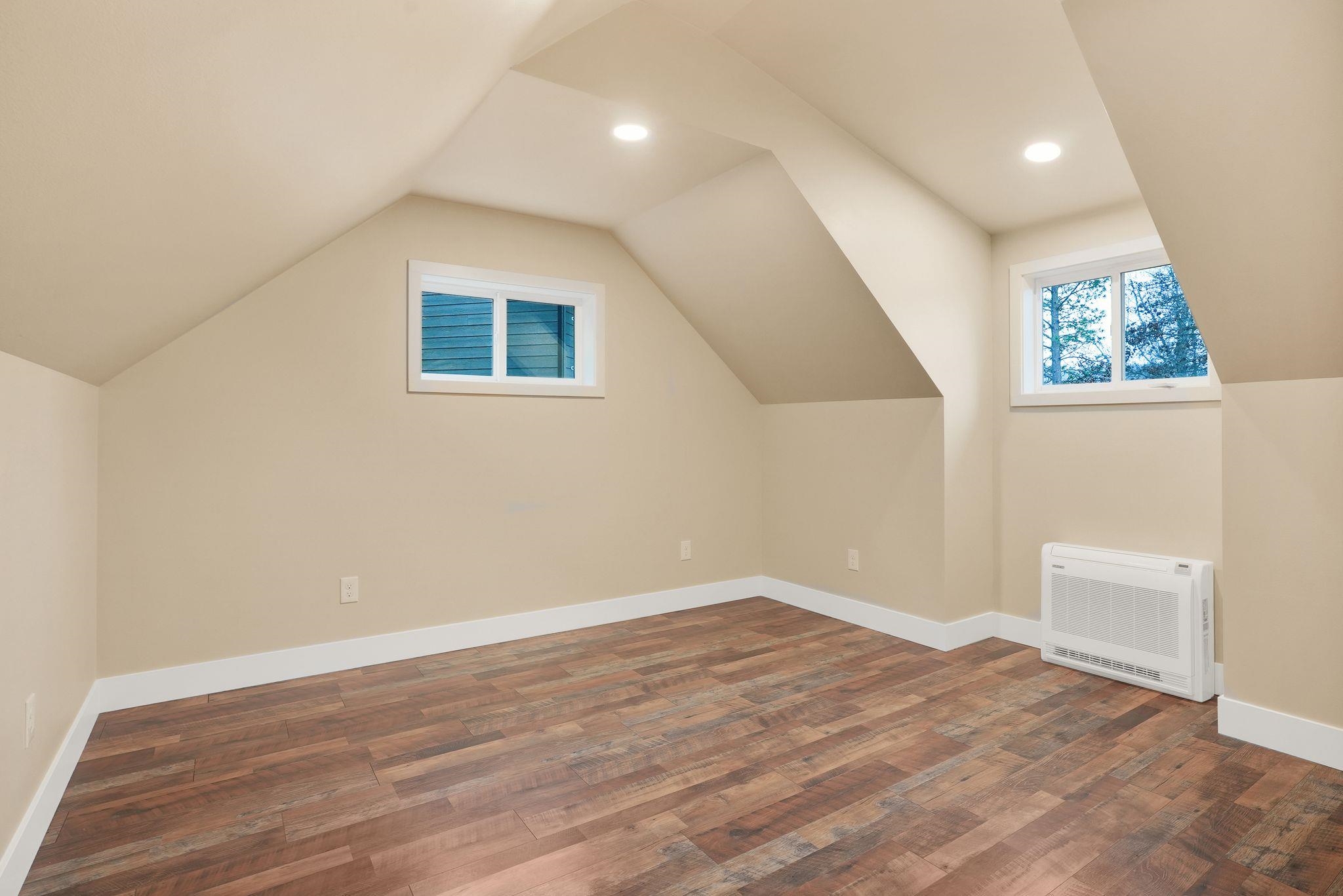 13827 E 46th Ave - Photo 35