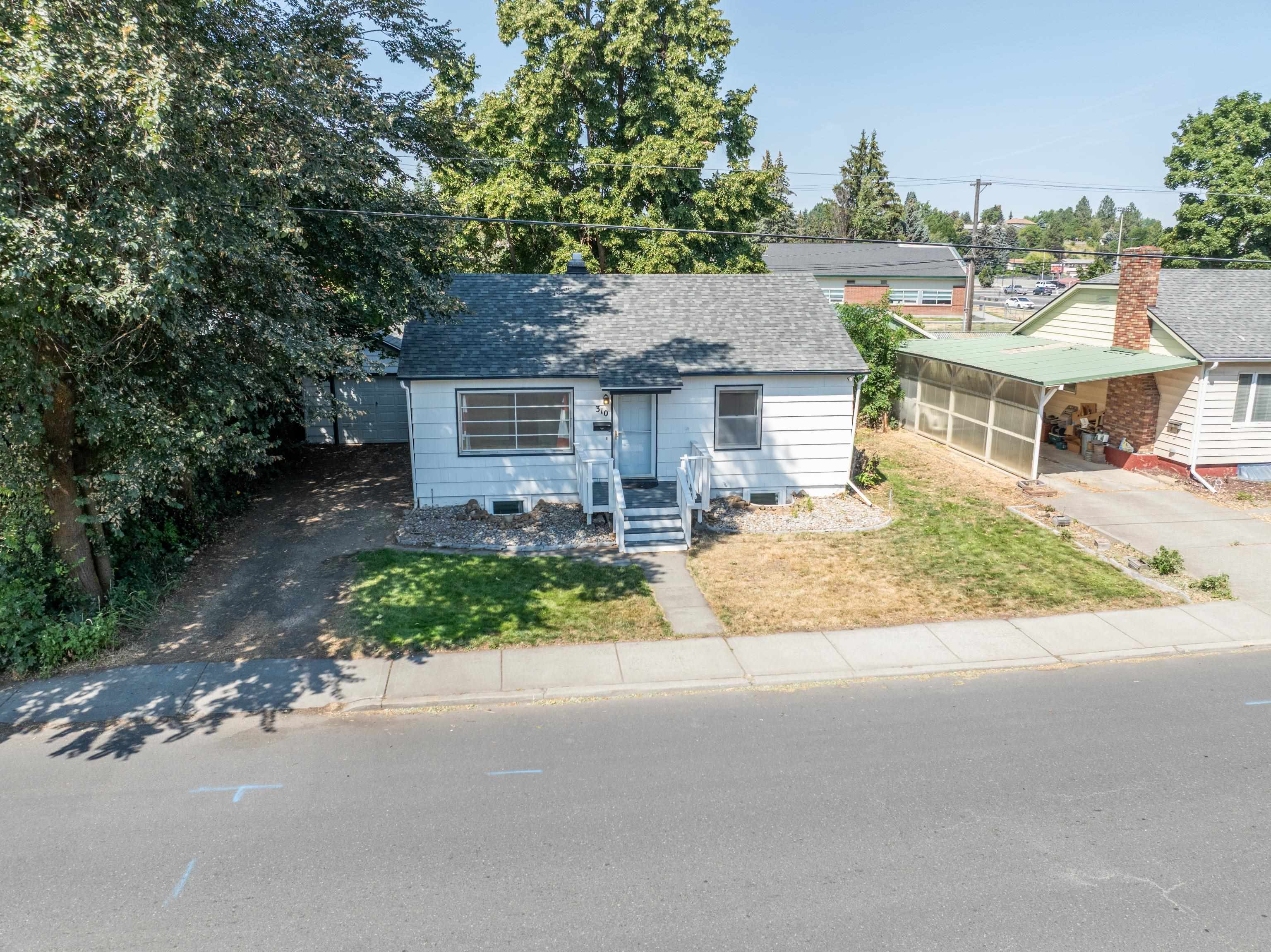 310 N 6th St - Photo 3