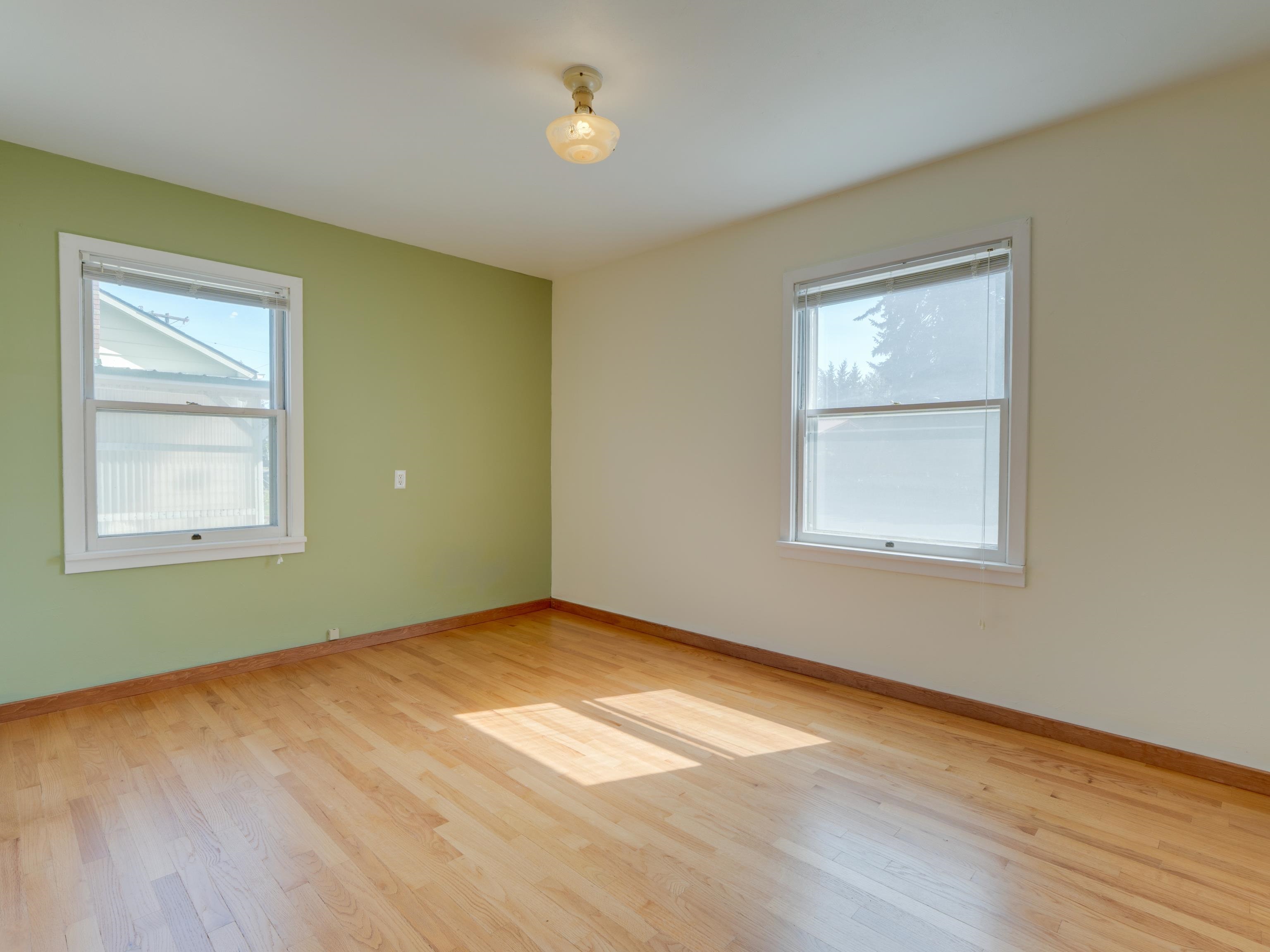 310 N 6th St - Photo 11