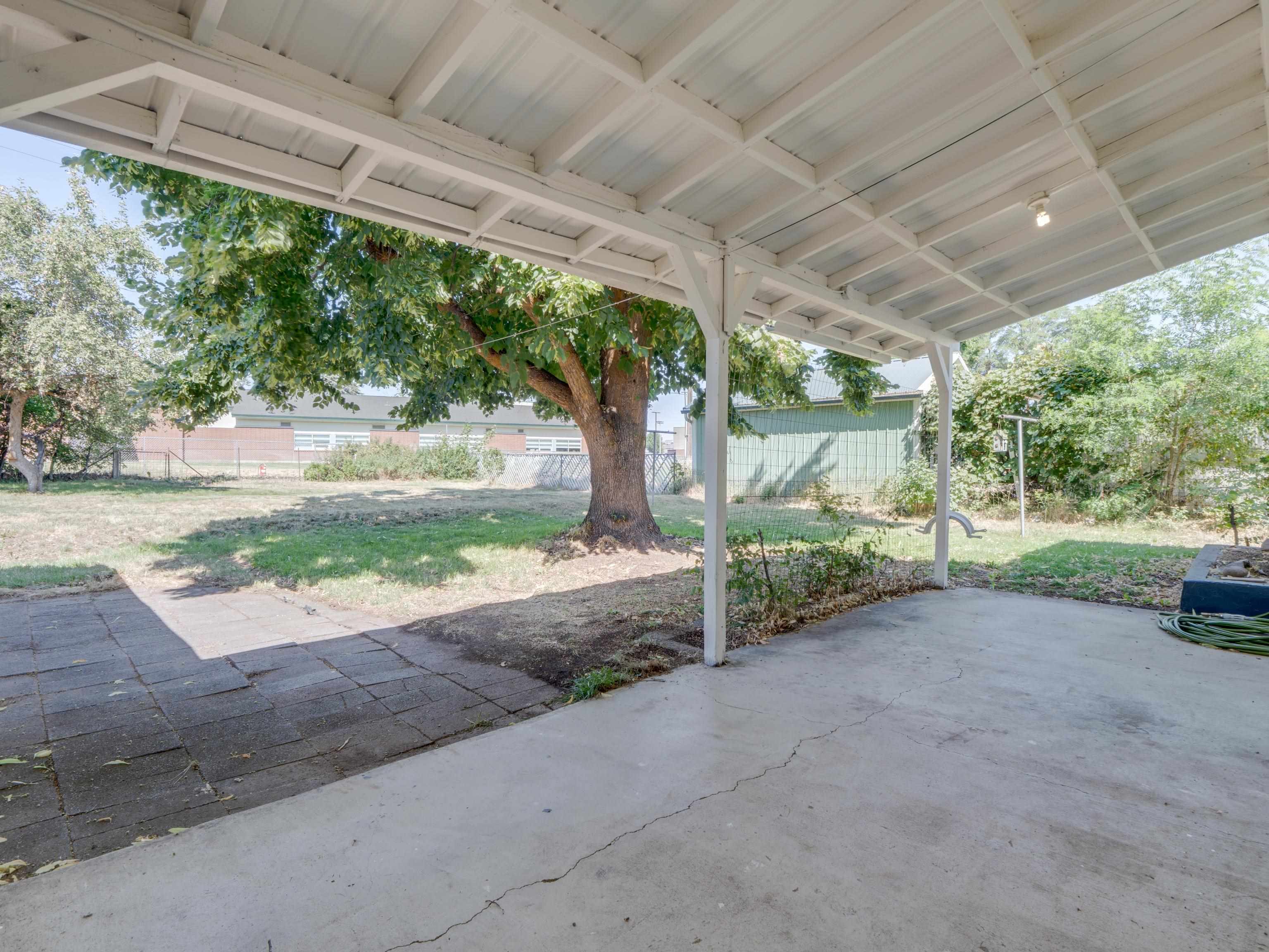 310 N 6th St - Photo 28