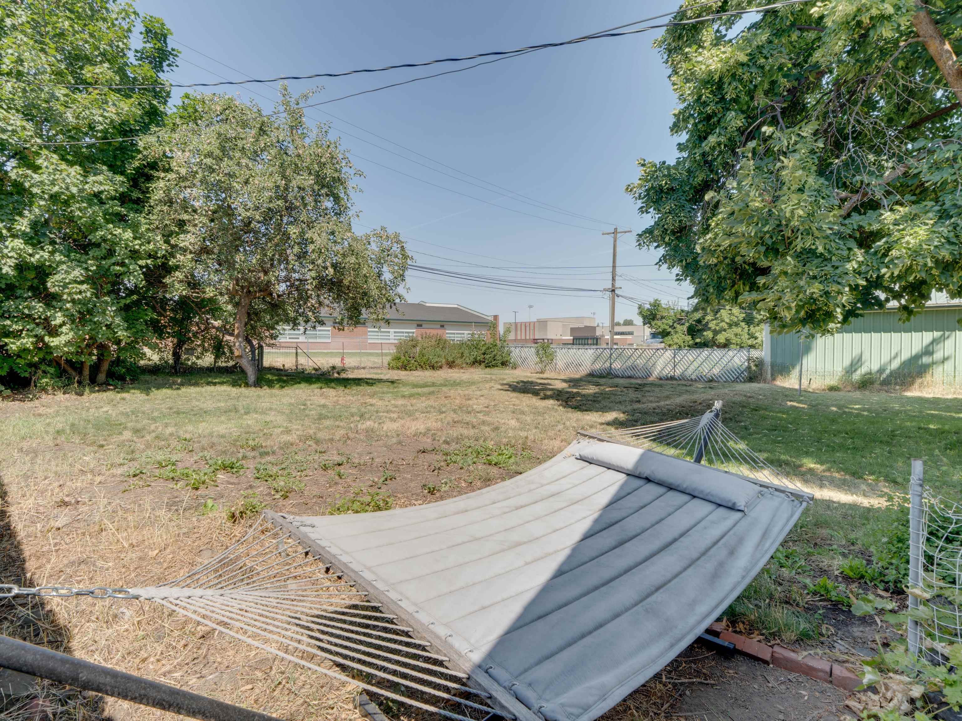 310 N 6th St - Photo 32