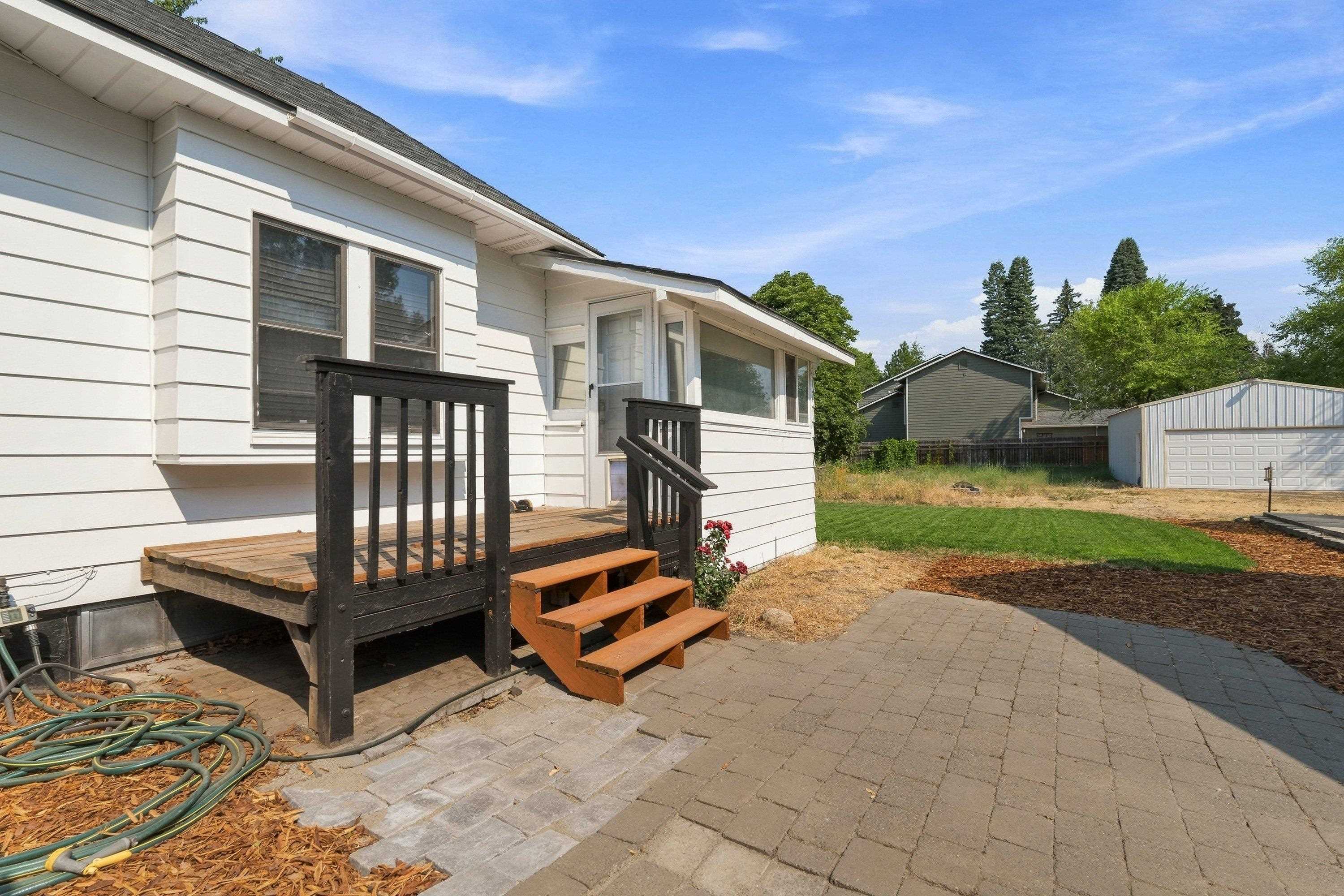 10319 E Broadway Ave - Photo 29