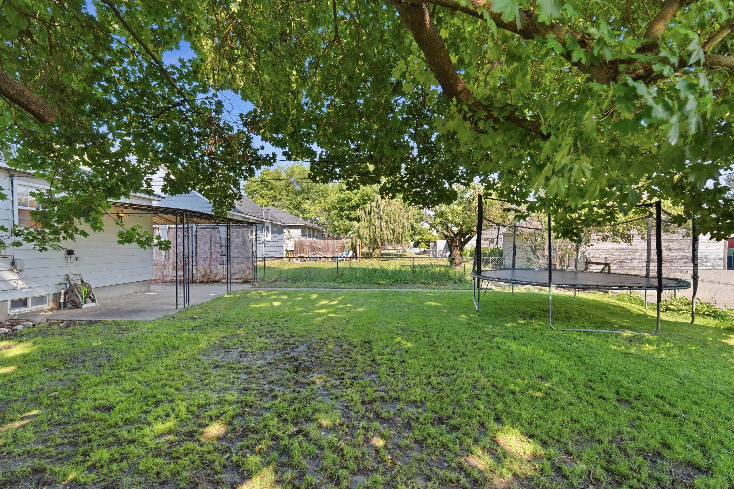 3411 W Lacrosse Ave - Photo 34