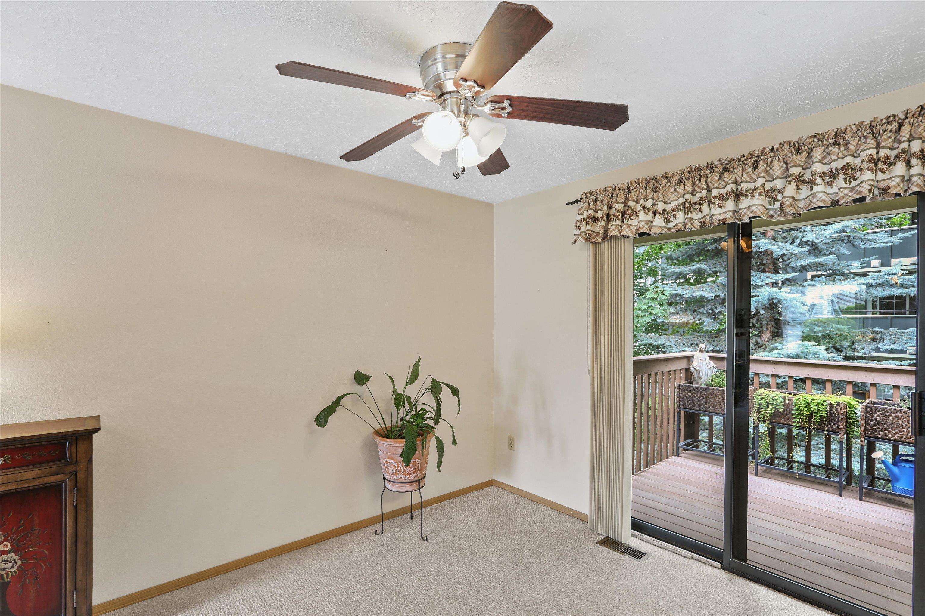 938 E Calkins Dr - Photo 7