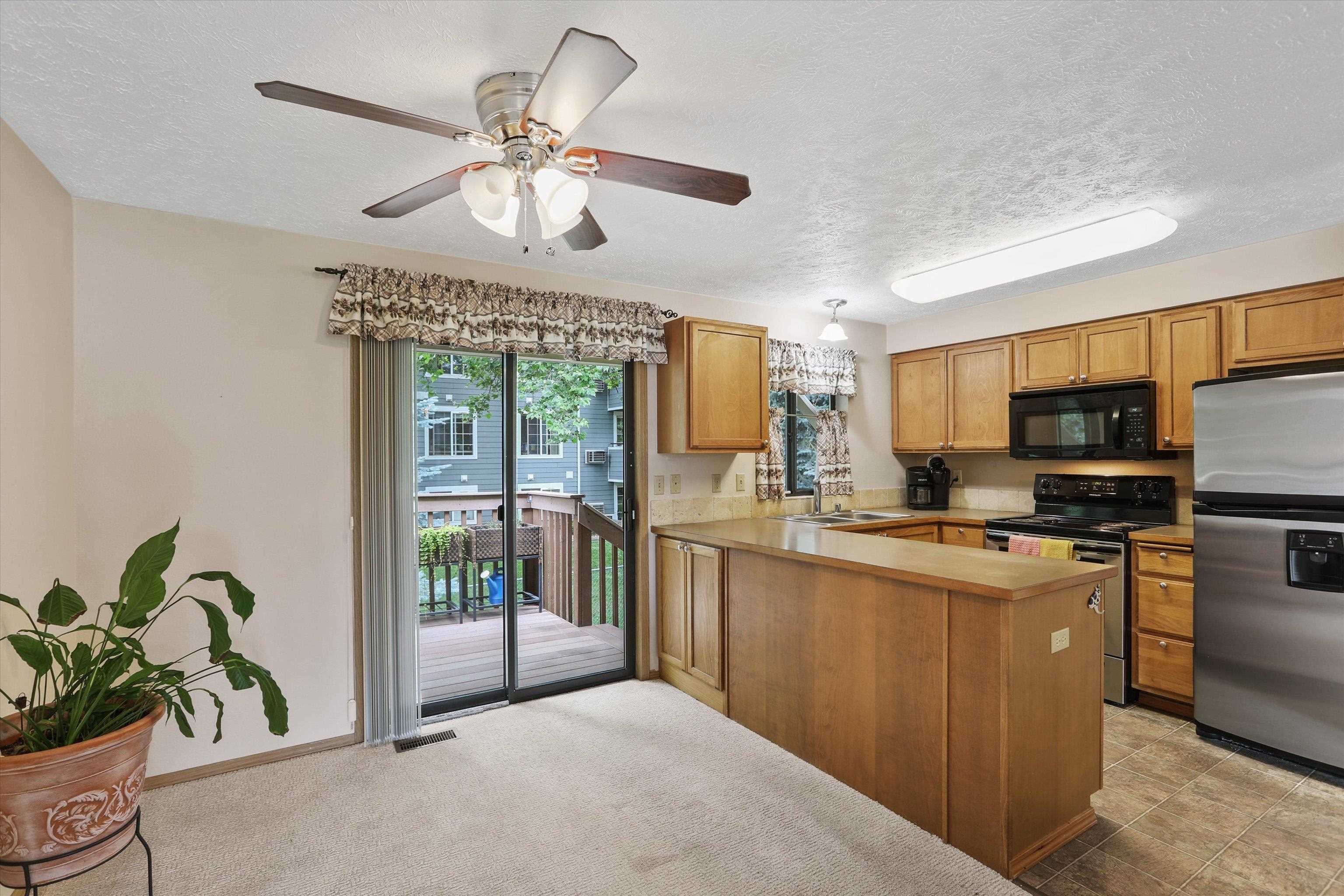 938 E Calkins Dr - Photo 10