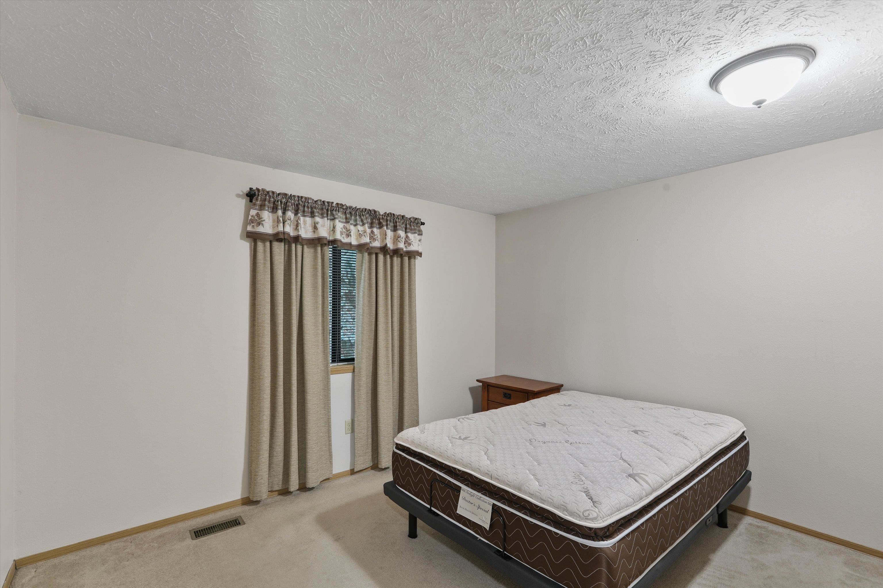938 E Calkins Dr - Photo 15