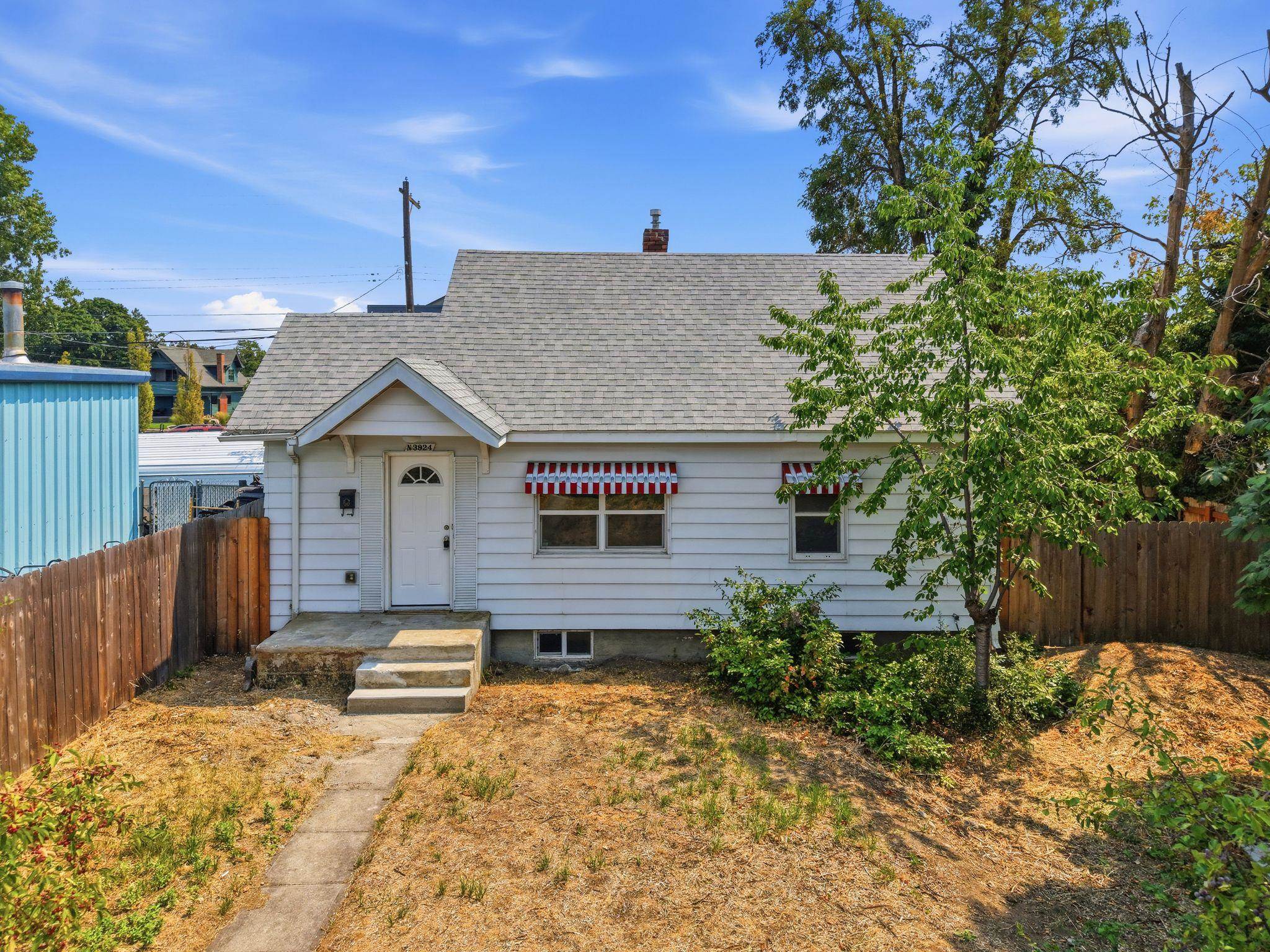 3924 N Madison St - Photo 1