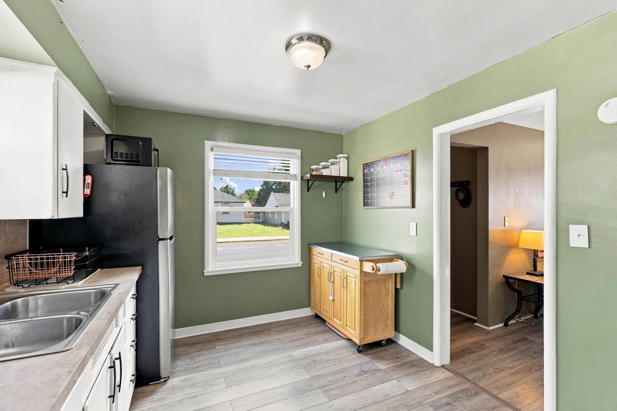 307 E Rockwell Ave - Photo 4