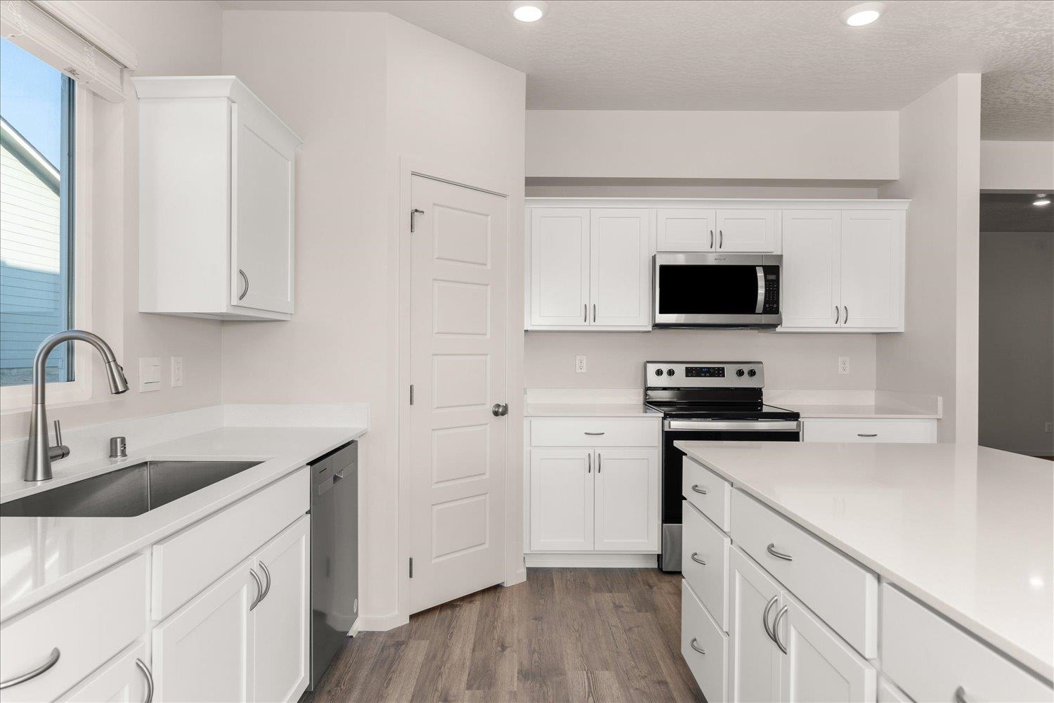 13409 E 35th Ln - Photo 15