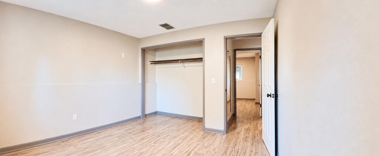 1204 N Warren Rd - Photo 18