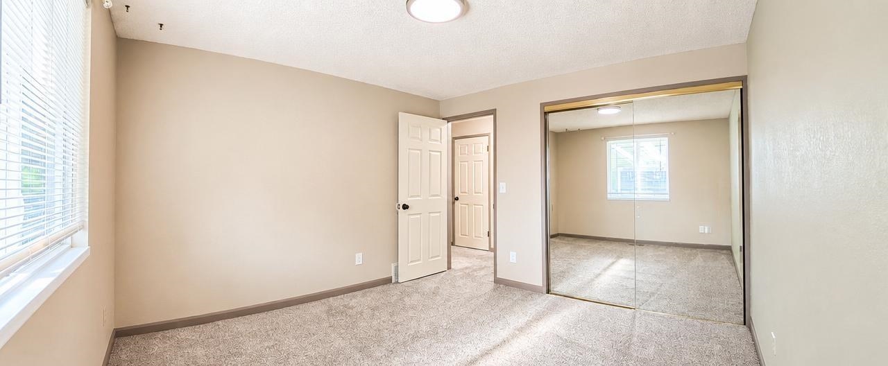 1204 N Warren Rd - Photo 11