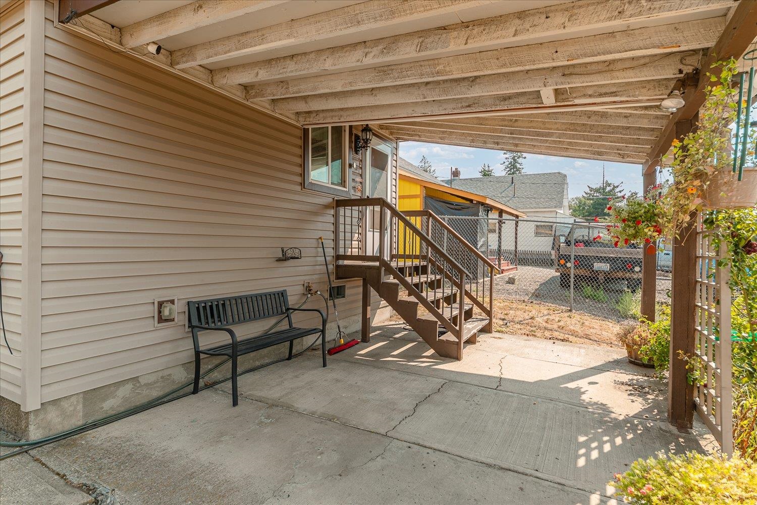 2108 E Providence Ave - Photo 35