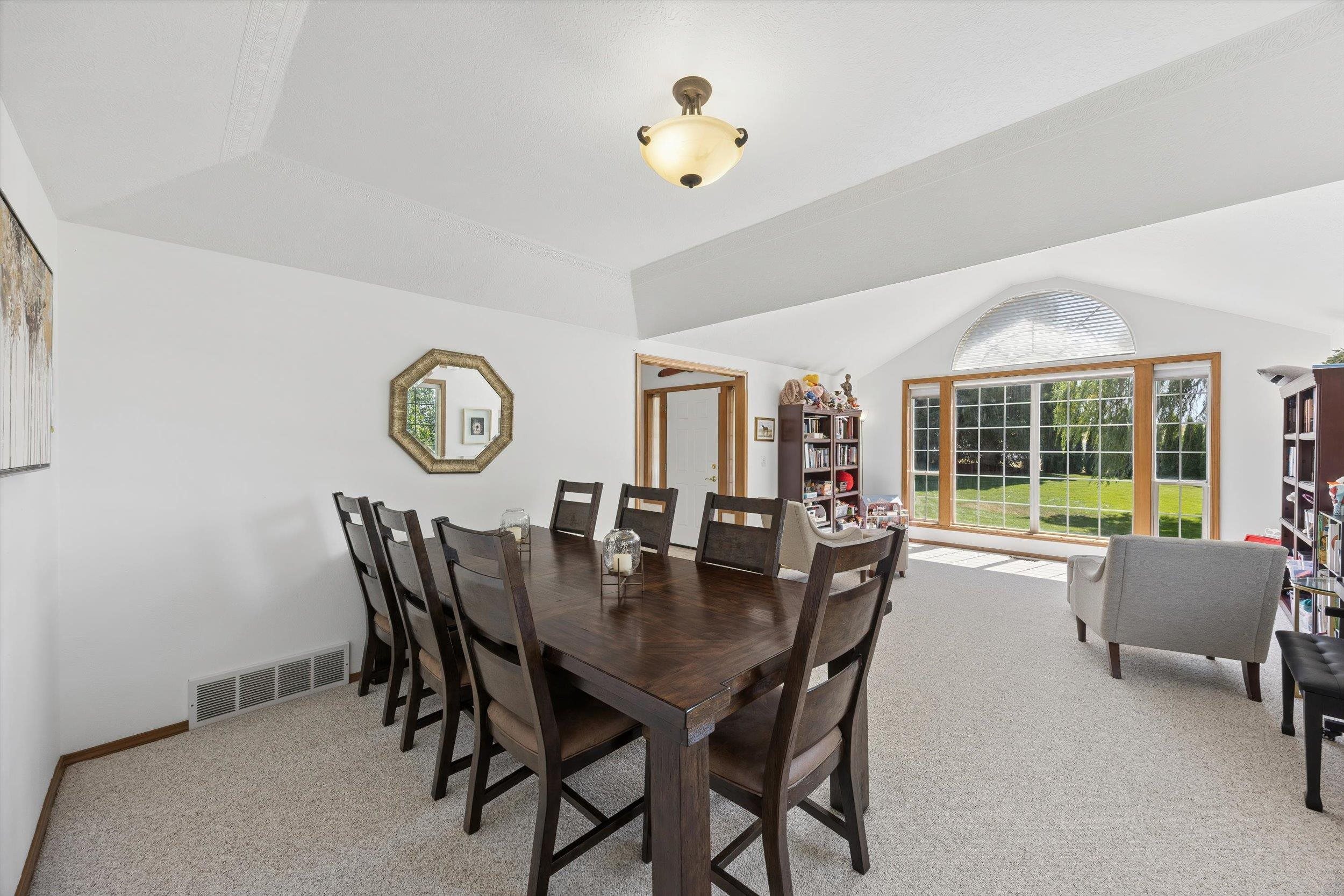 5611 E Nancy Ln - Photo 9