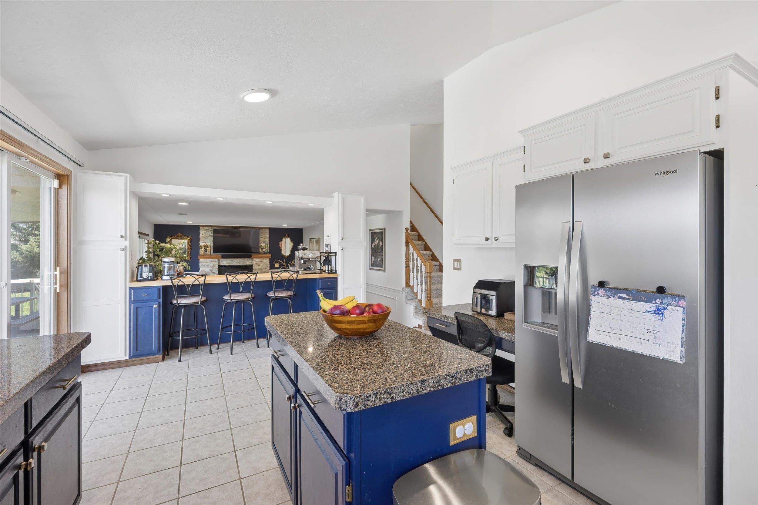 5611 E Nancy Ln - Photo 7