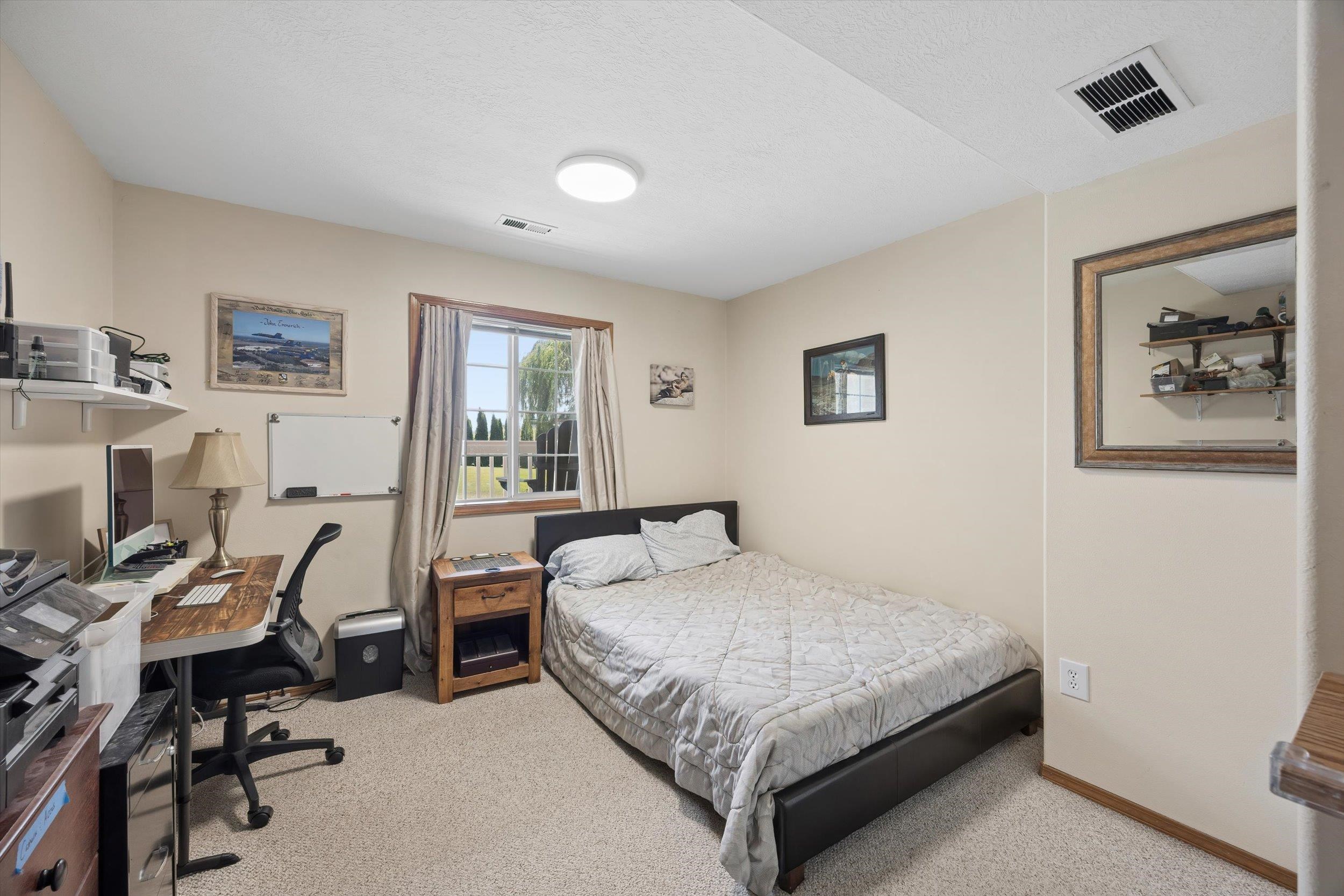 5611 E Nancy Ln - Photo 17