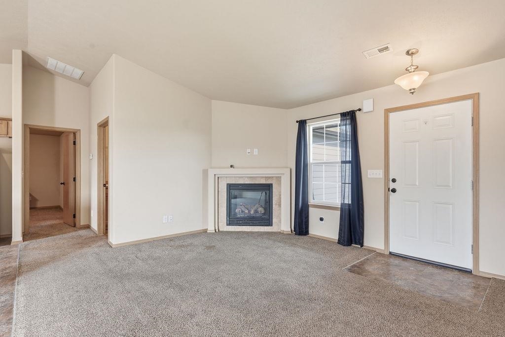 1708 E 6th St - Photo 5