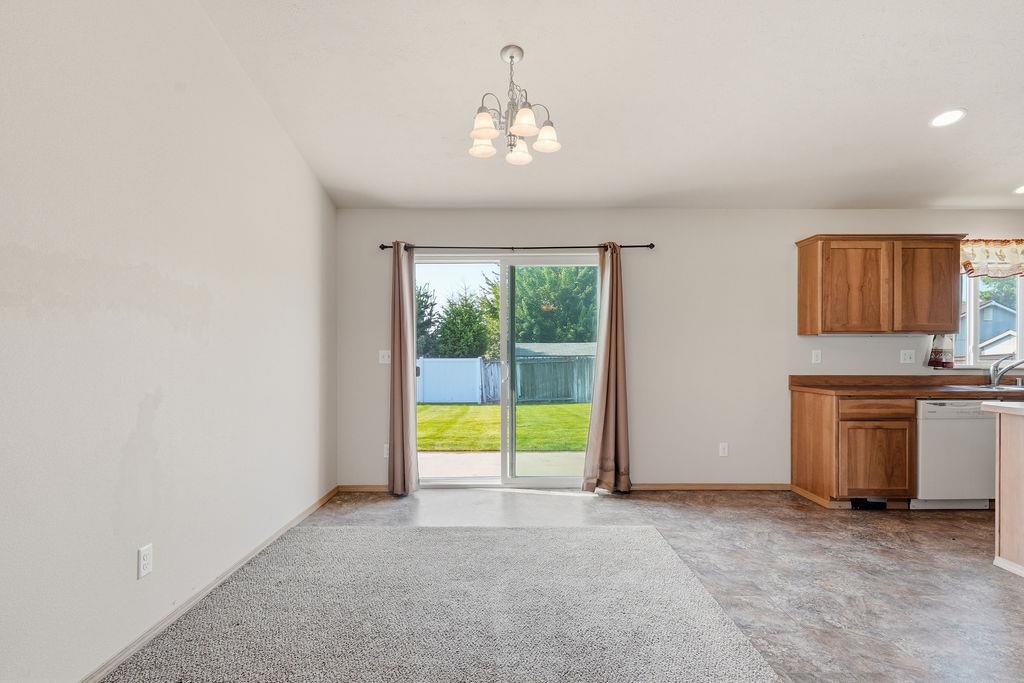 1708 E 6th St - Photo 7