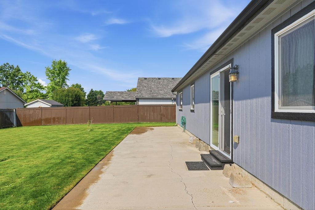 1708 E 6th St - Photo 29