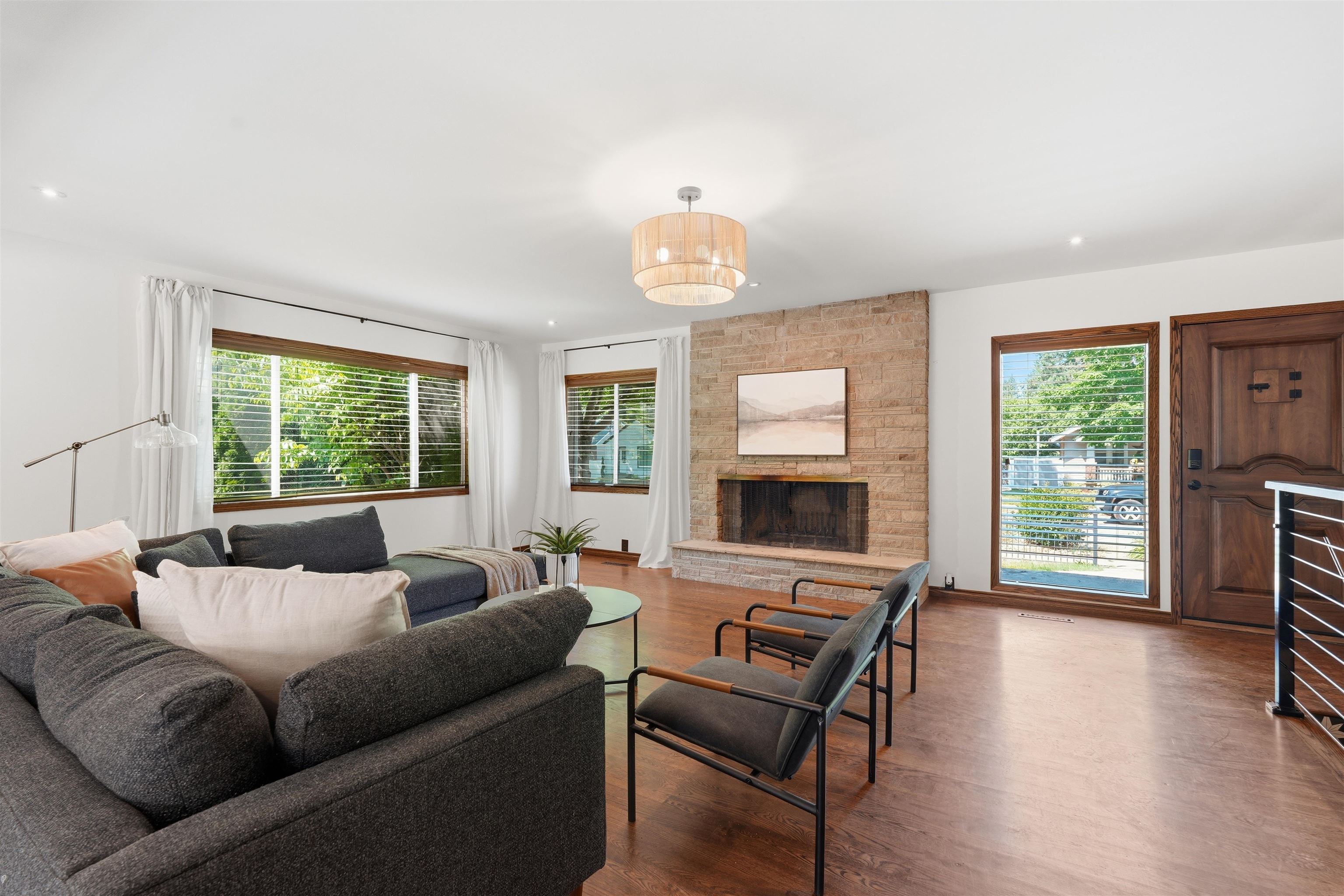 1210 E 17TH Ave - Photo 4