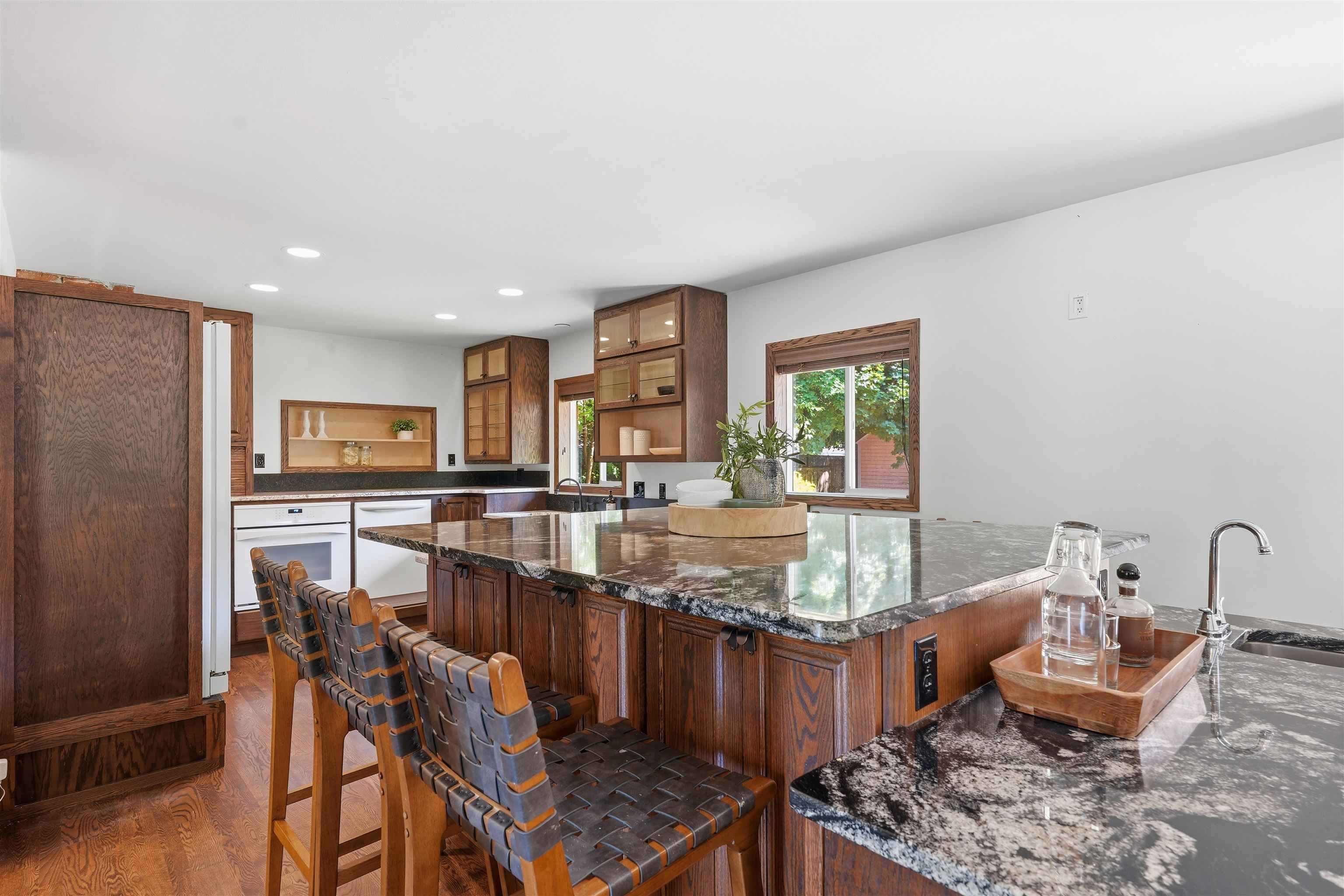 1210 E 17TH Ave - Photo 10