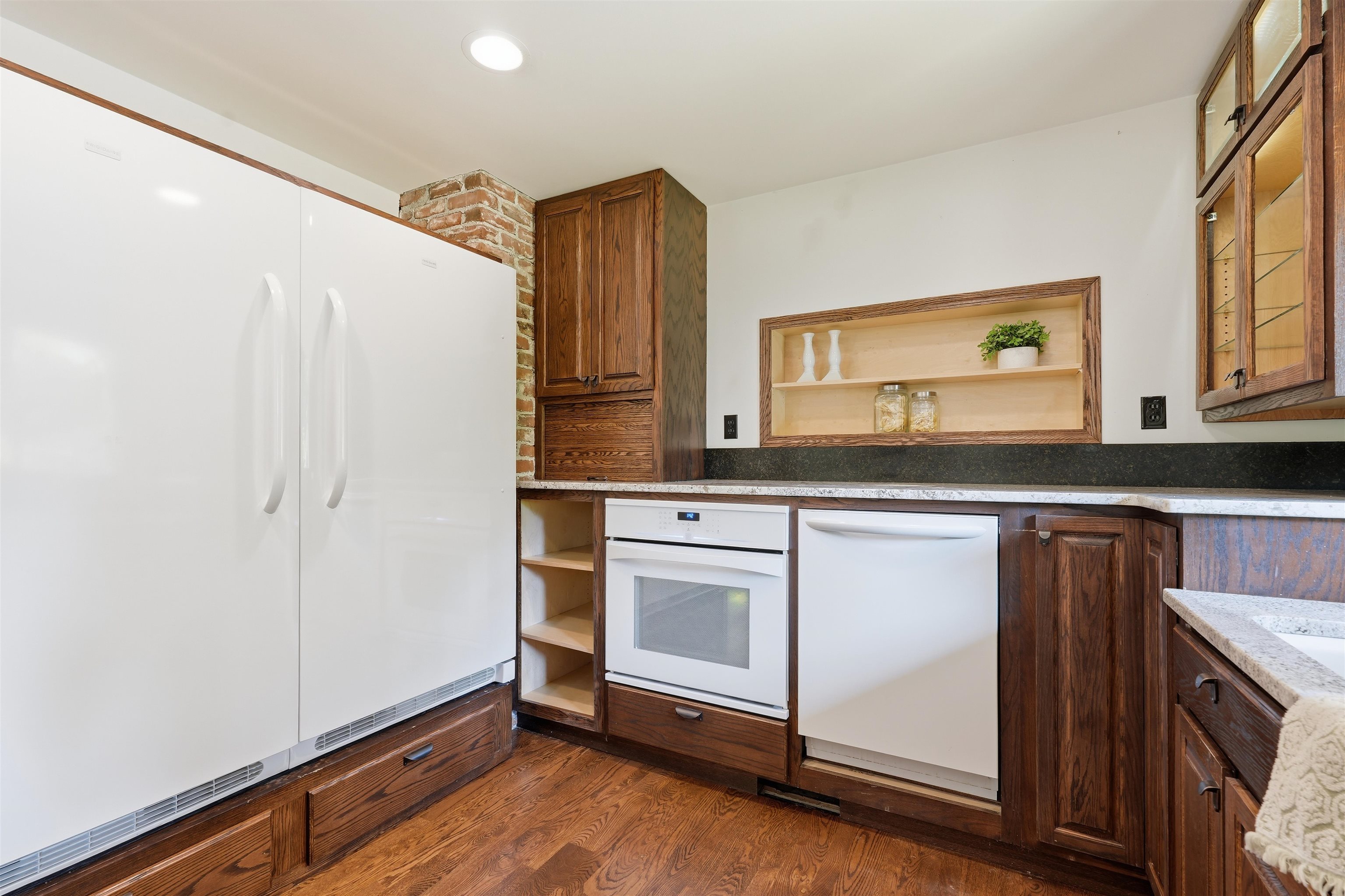1210 E 17TH Ave - Photo 12